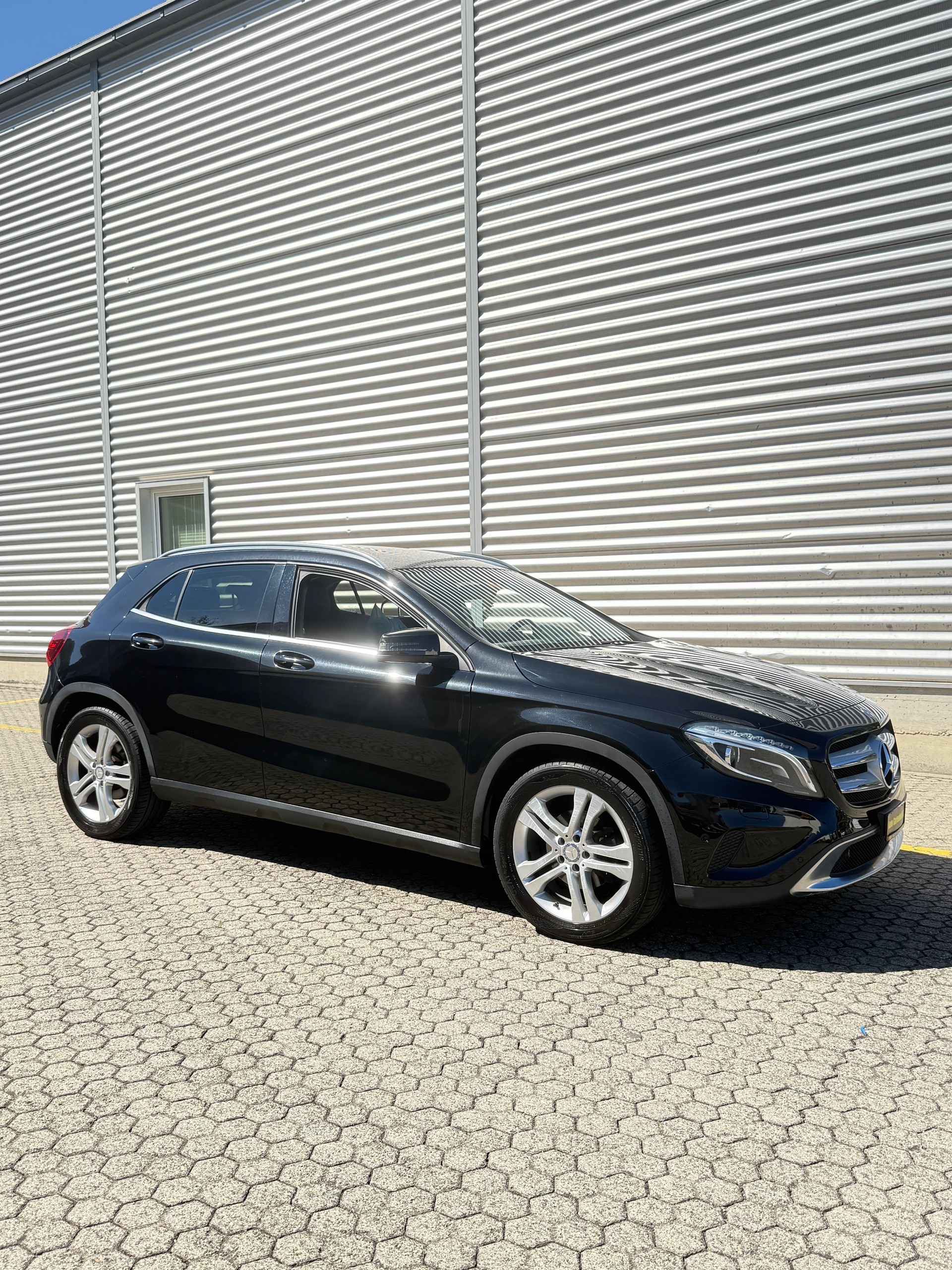 MERCEDES-BENZ GLA 200 CDI 4Matic 7G-DCT