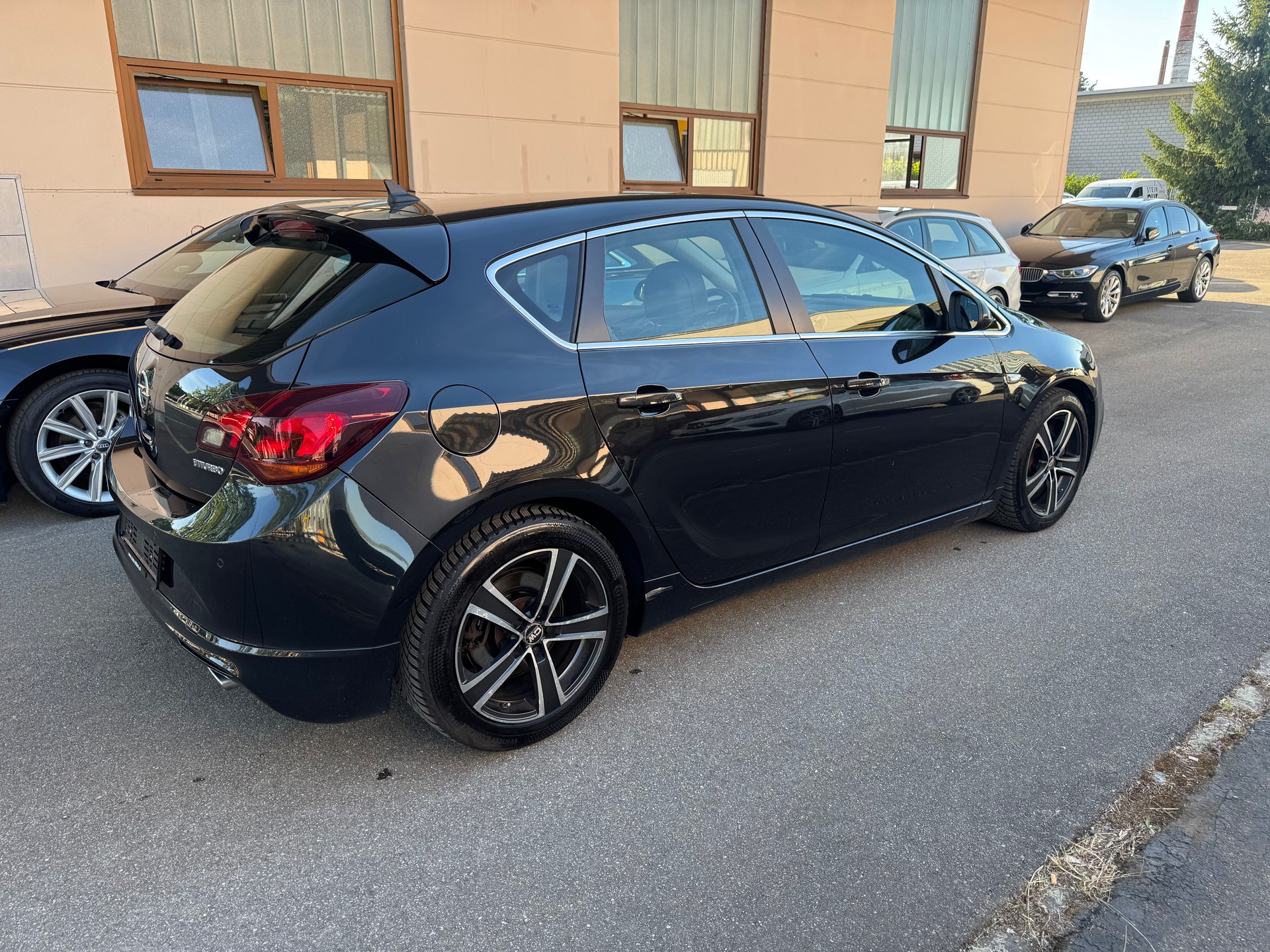 OPEL Astra 2.0 CDTi BiTurbo-image-3