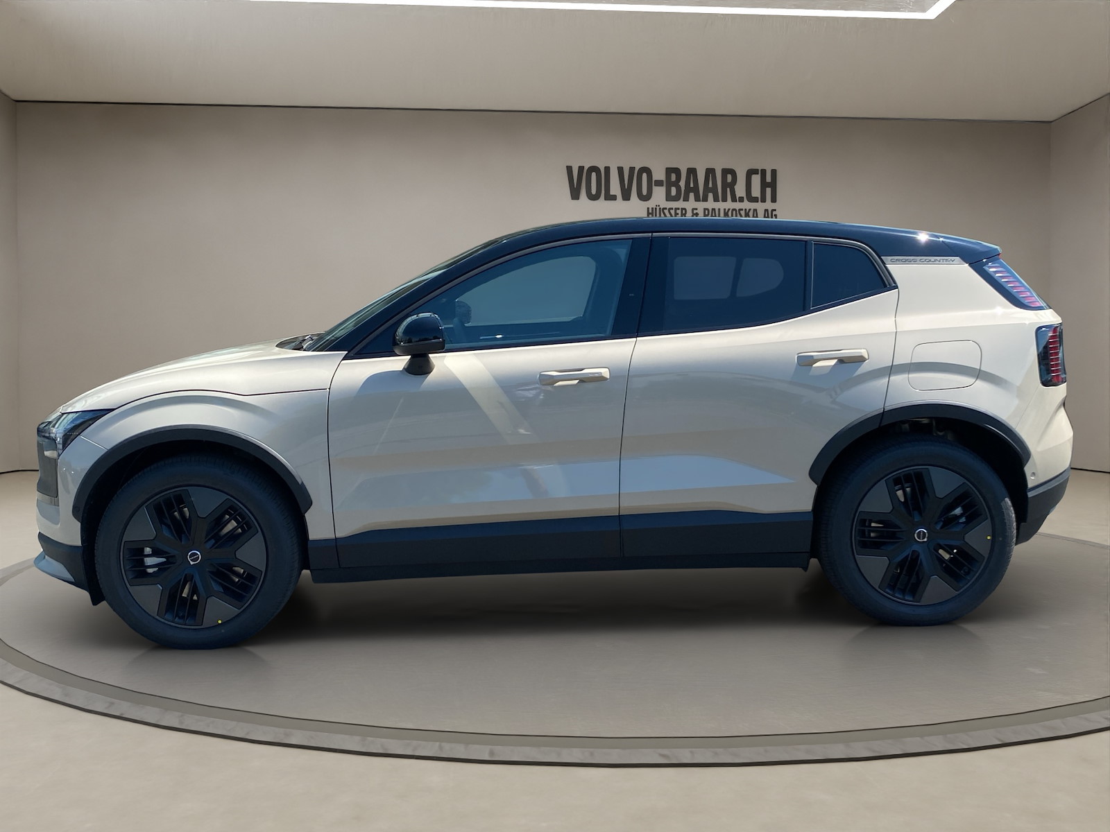 VOLVO EX 30 CC E60 Twin Performance AWD-image-1
