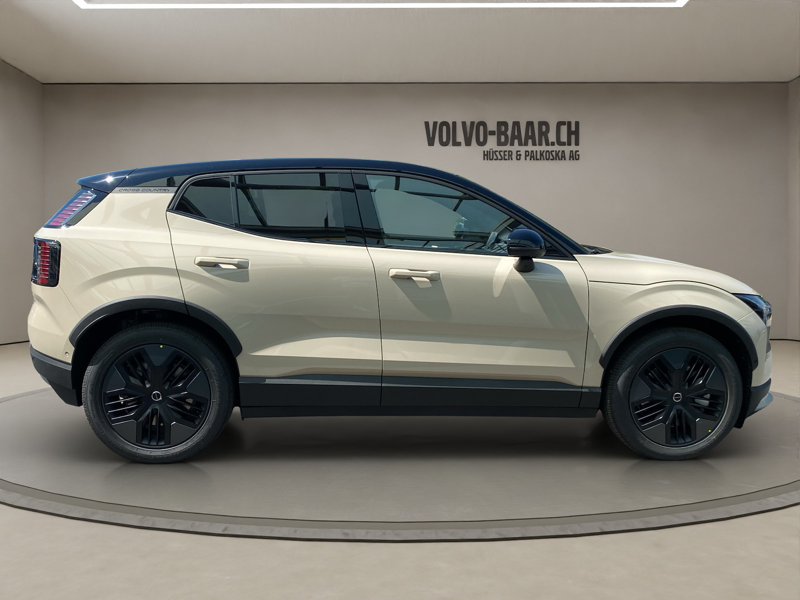 VOLVO EX 30 CC E60 Twin Performance AWD-image-5