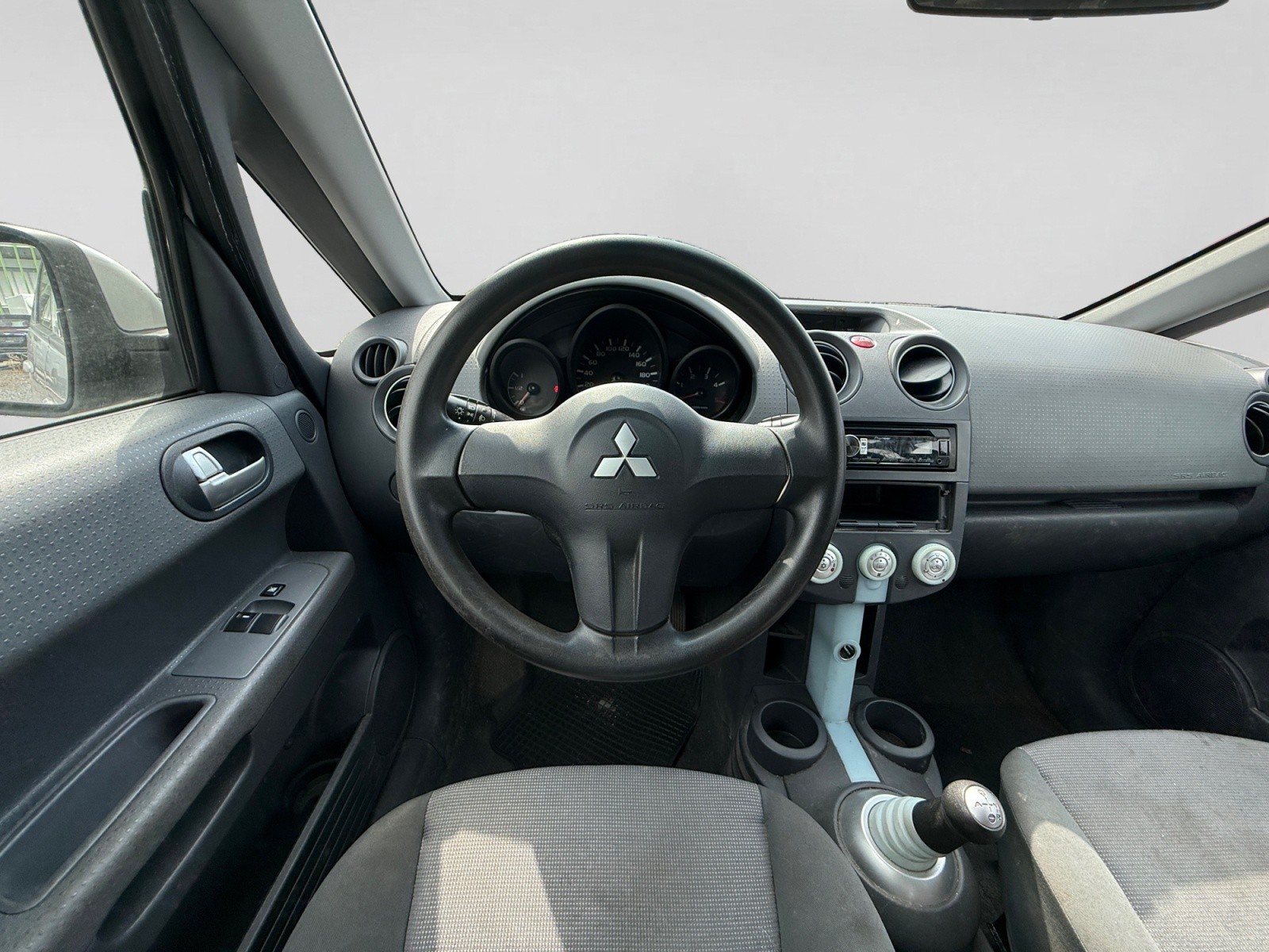 MITSUBISHI Colt 1.5 DI-D Invite-image-10