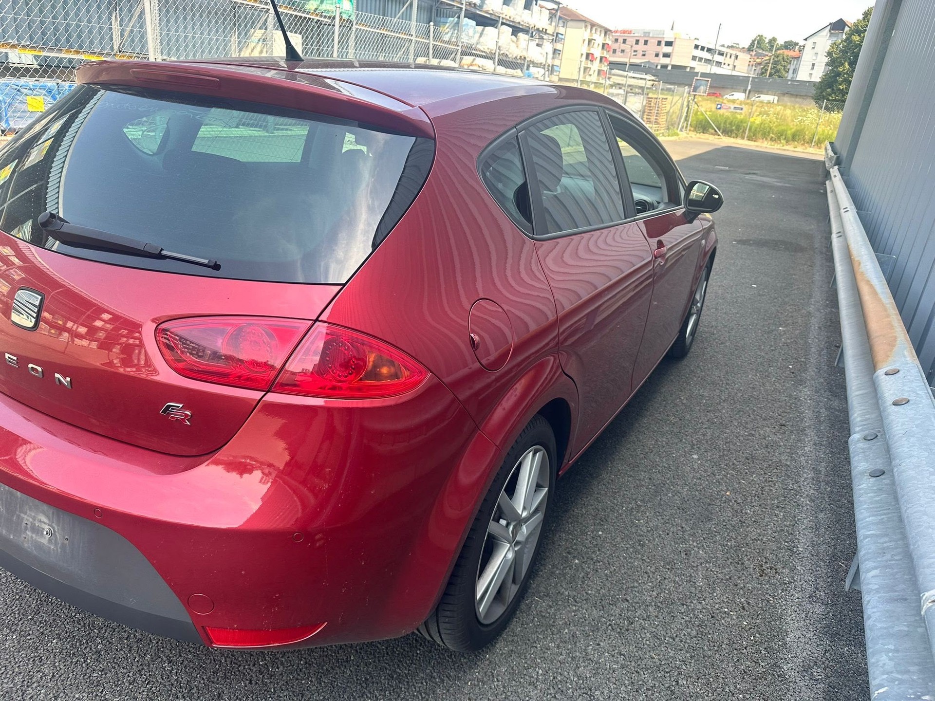 SEAT Leon 2.0 TDI FR DSG-image-3