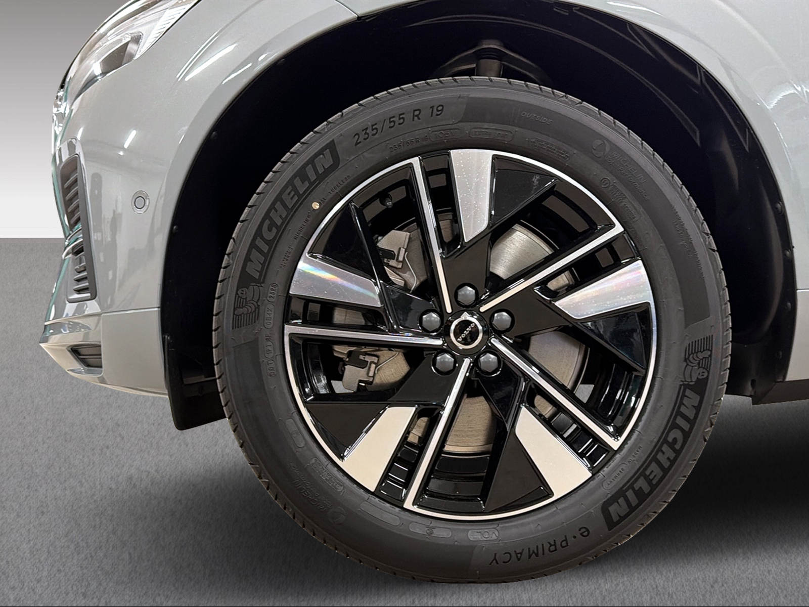 VOLVO XC60 T6 eAWD PluginHybrid Core Geartronic-image-6