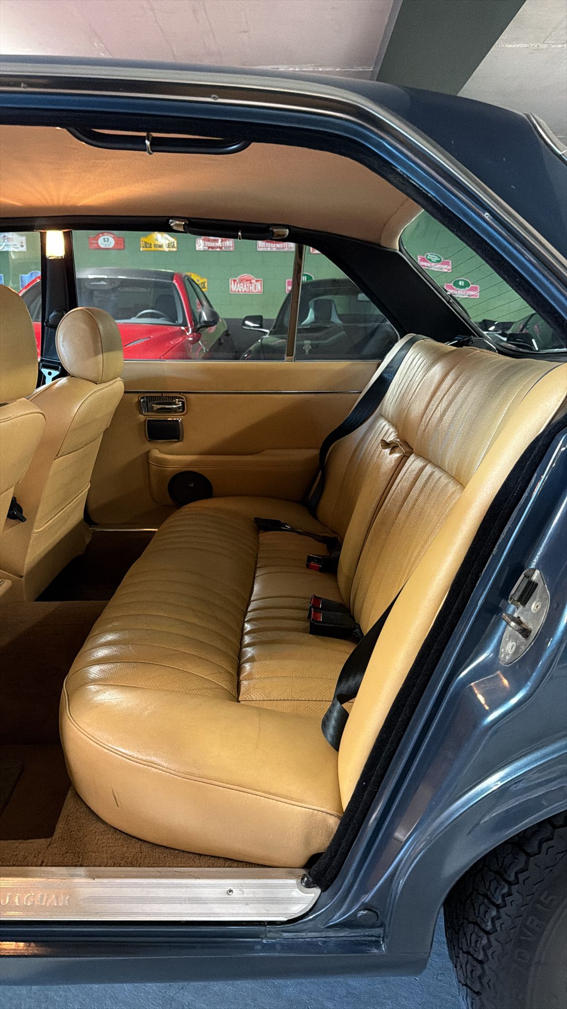 JAGUAR XJ6 4,2 Serie 3 - Rostfrei - Veteran-image-2