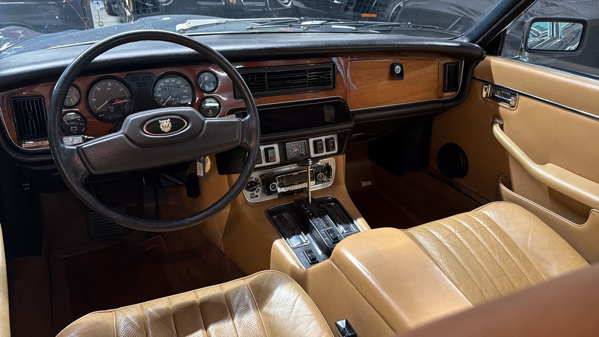 JAGUAR XJ6 4,2 Serie 3 - Rostfrei - Veteran-image-3