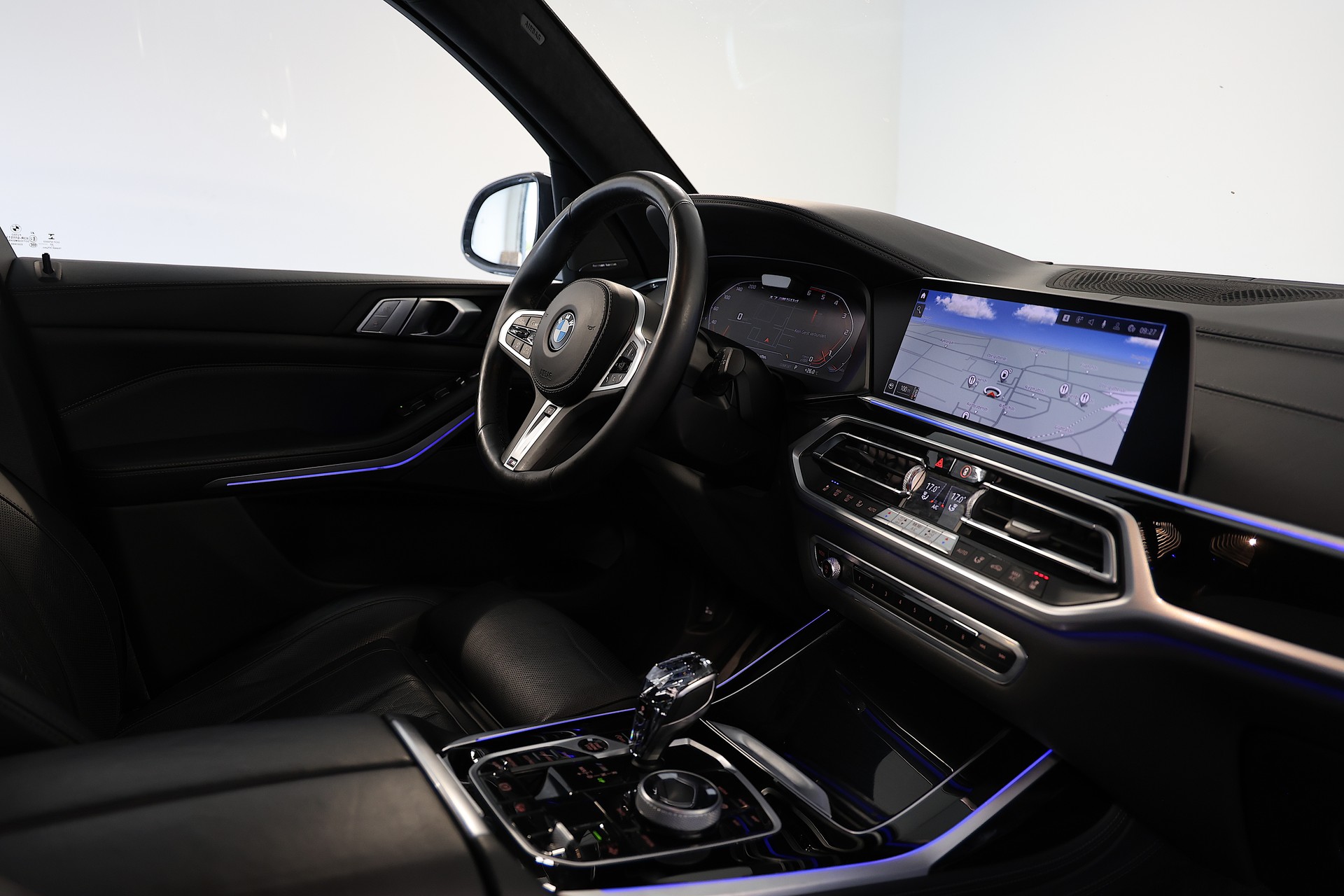 BMW X7 xDrive M50d Steptronic-image-13