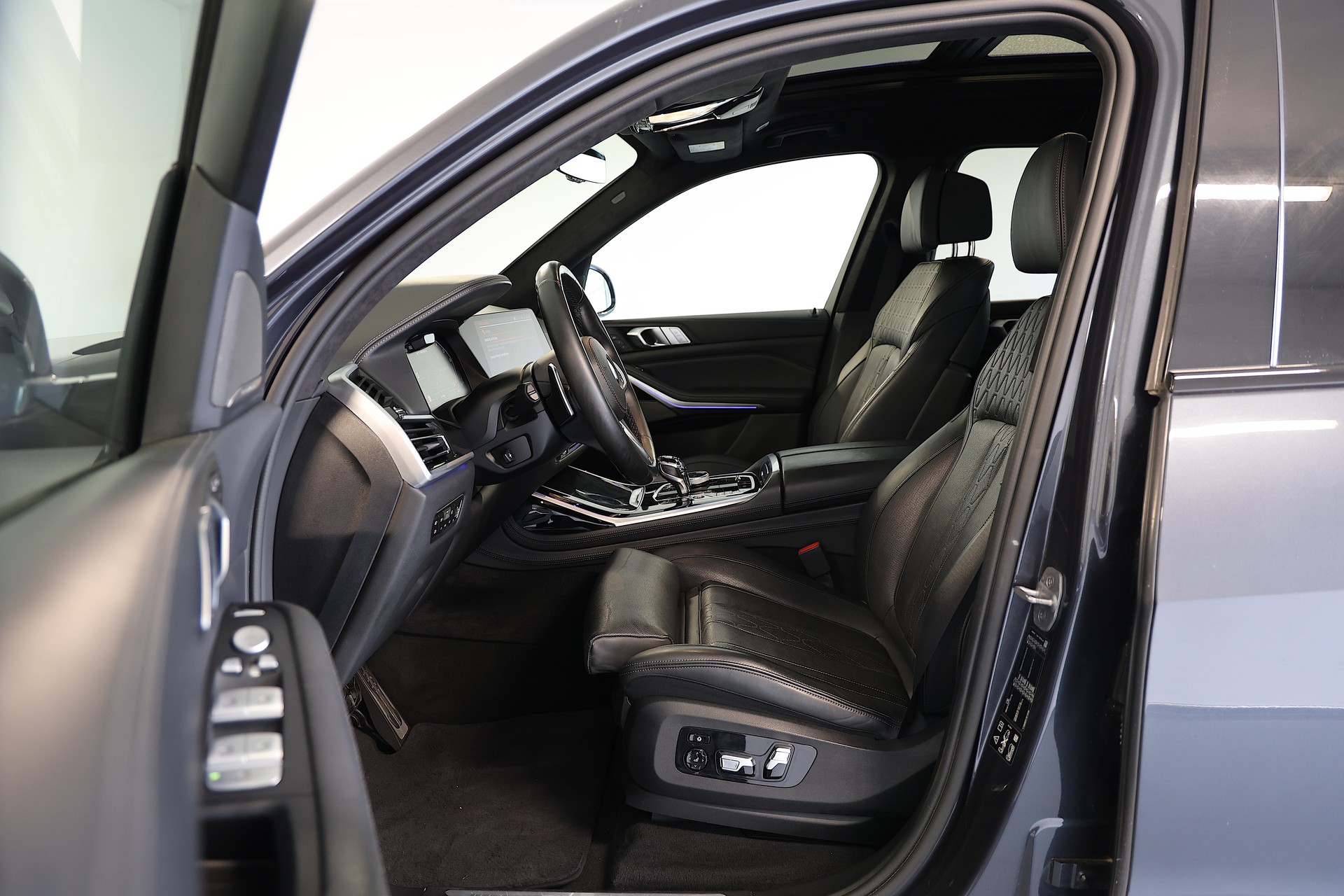 BMW X7 xDrive M50d Steptronic-image-6