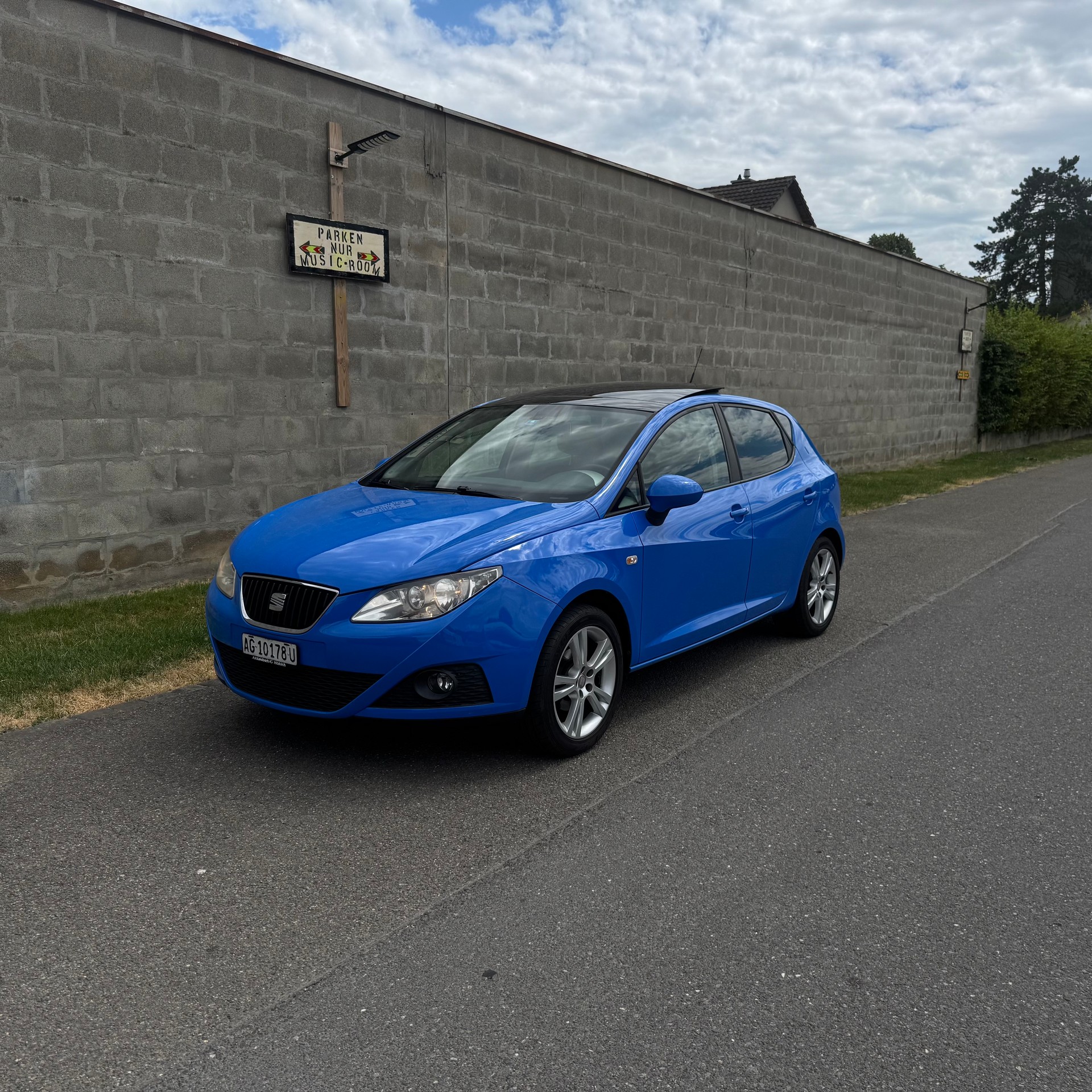 SEAT Ibiza 1.6 Stylance-image-0