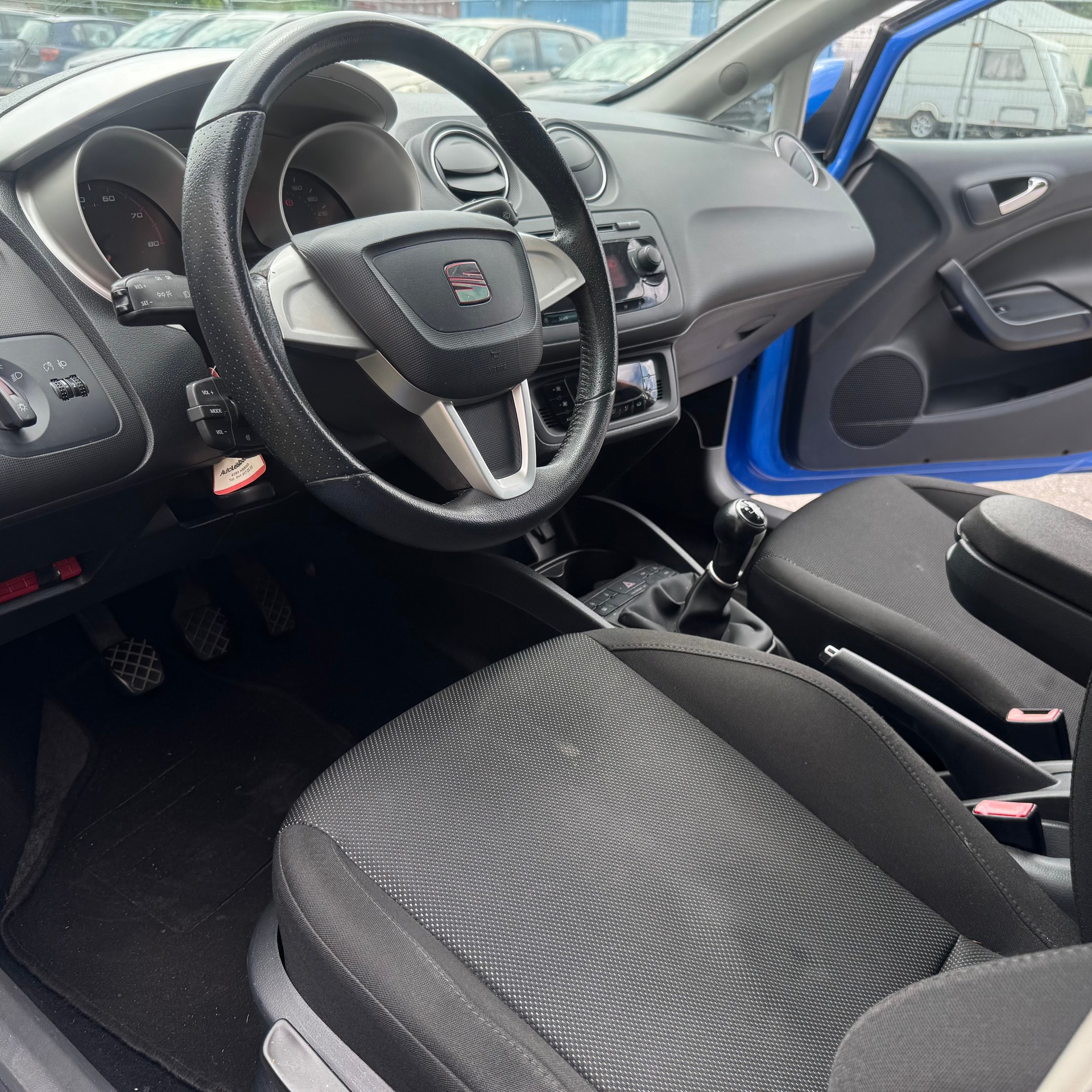SEAT Ibiza 1.6 Stylance-image-6