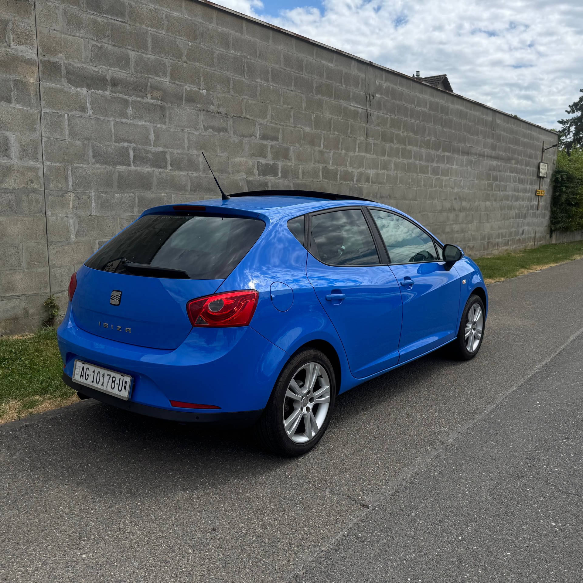 SEAT Ibiza 1.6 Stylance-image-3