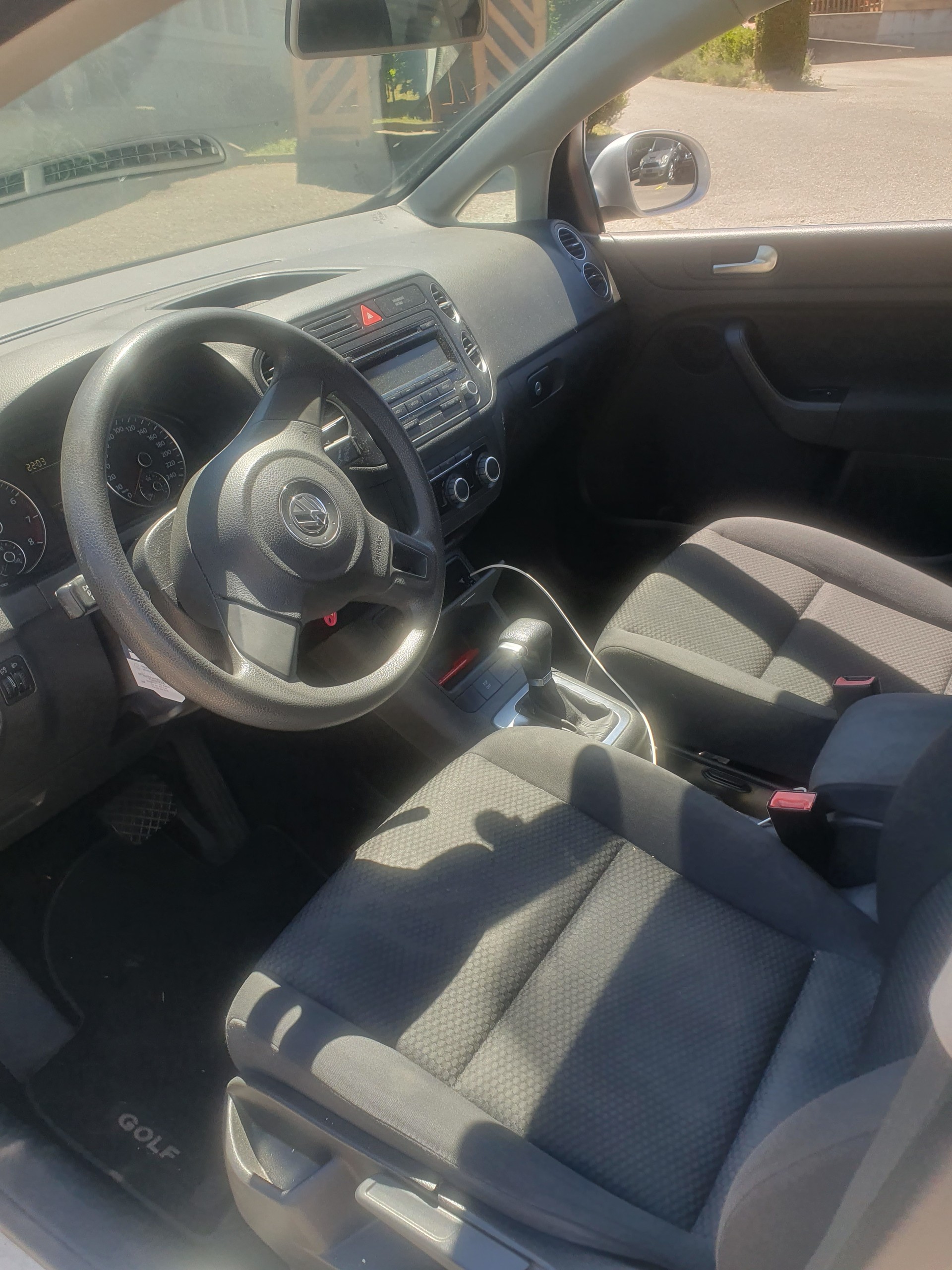 VW Golf Plus 1.4 TSI Team DSG-image-4