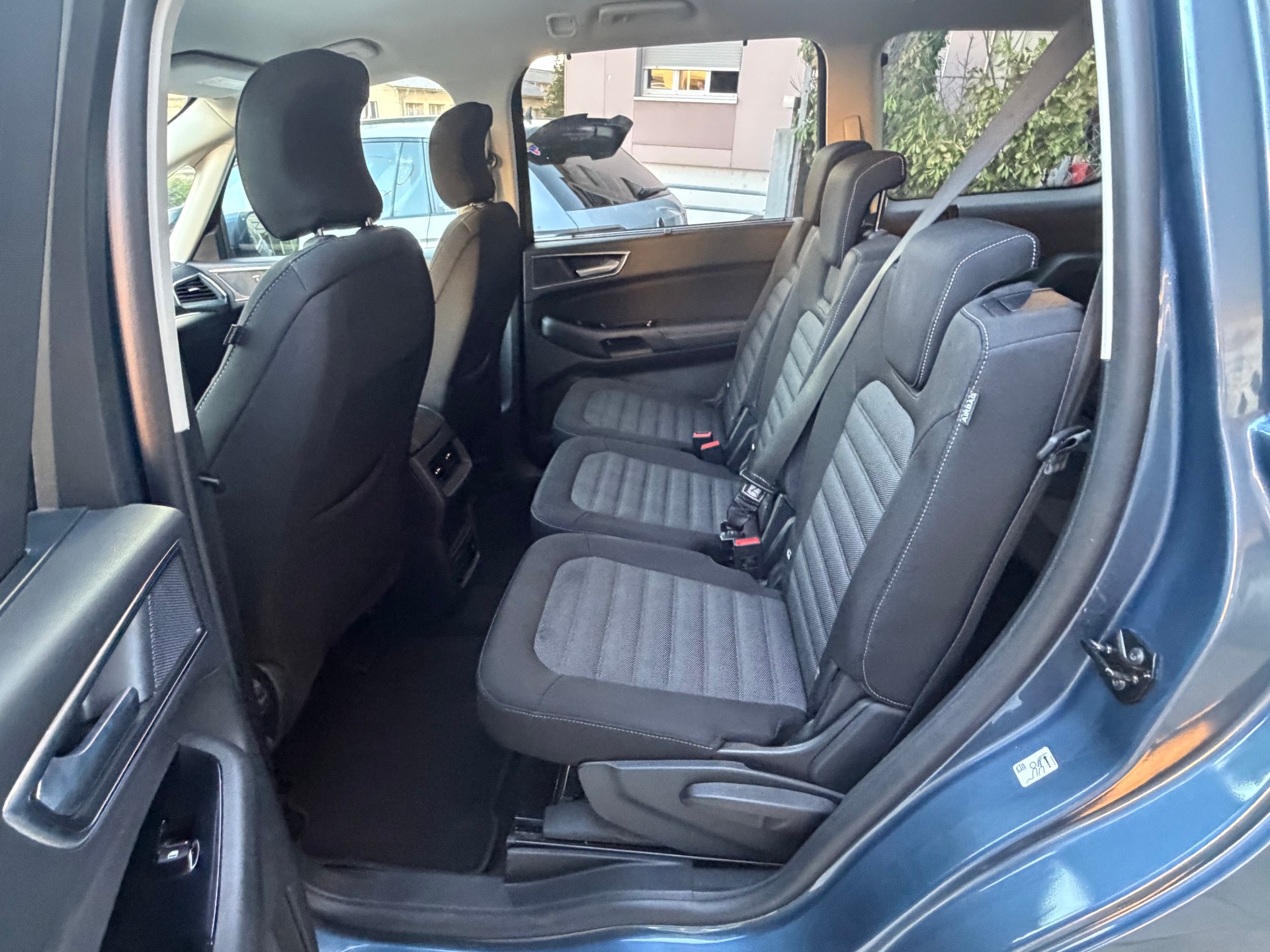 FORD Galaxy 2.5 FHEV Titanium 7Pl. CVT-image-17