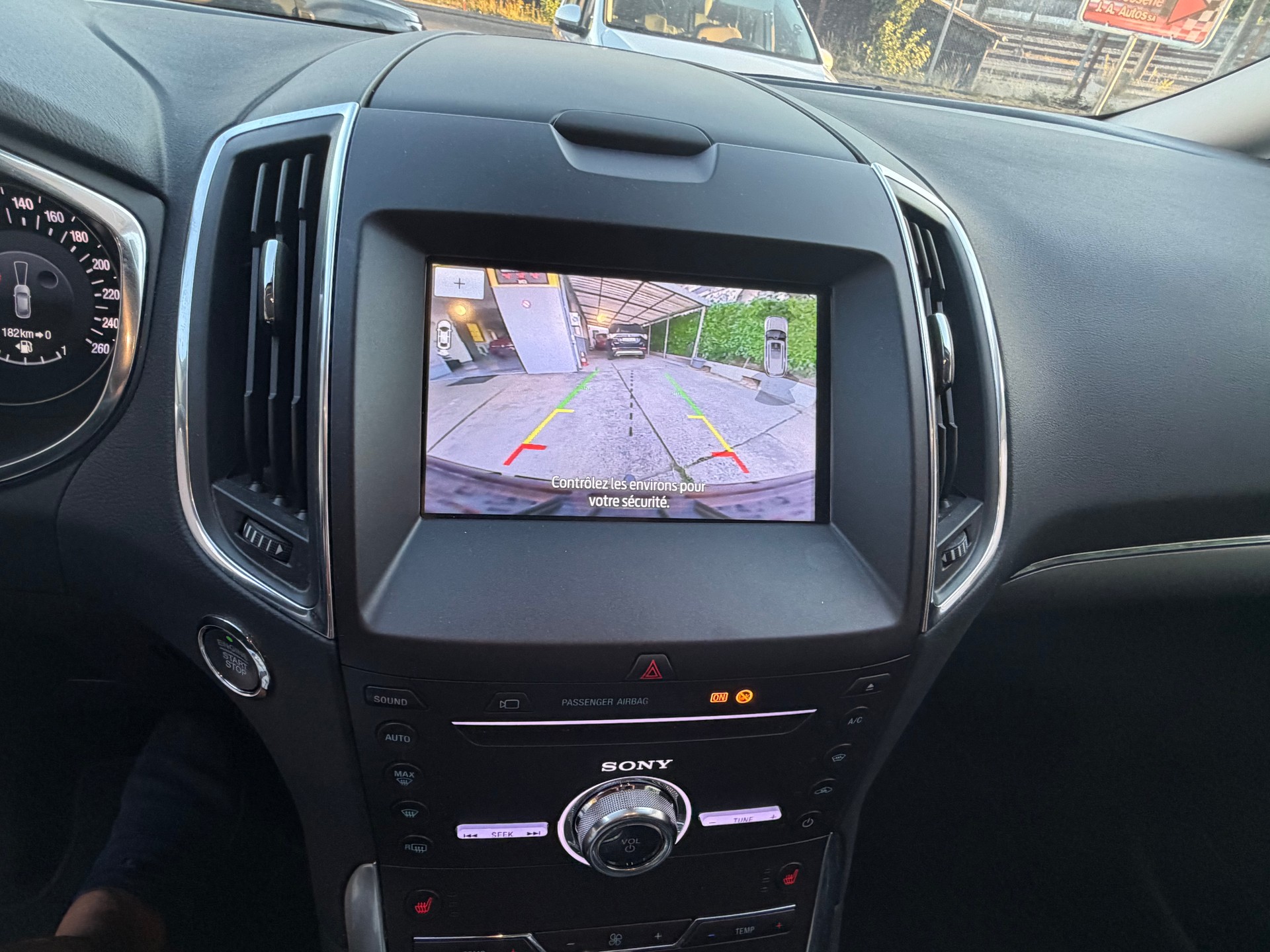FORD Galaxy 2.5 FHEV Titanium 7Pl. CVT-image-18