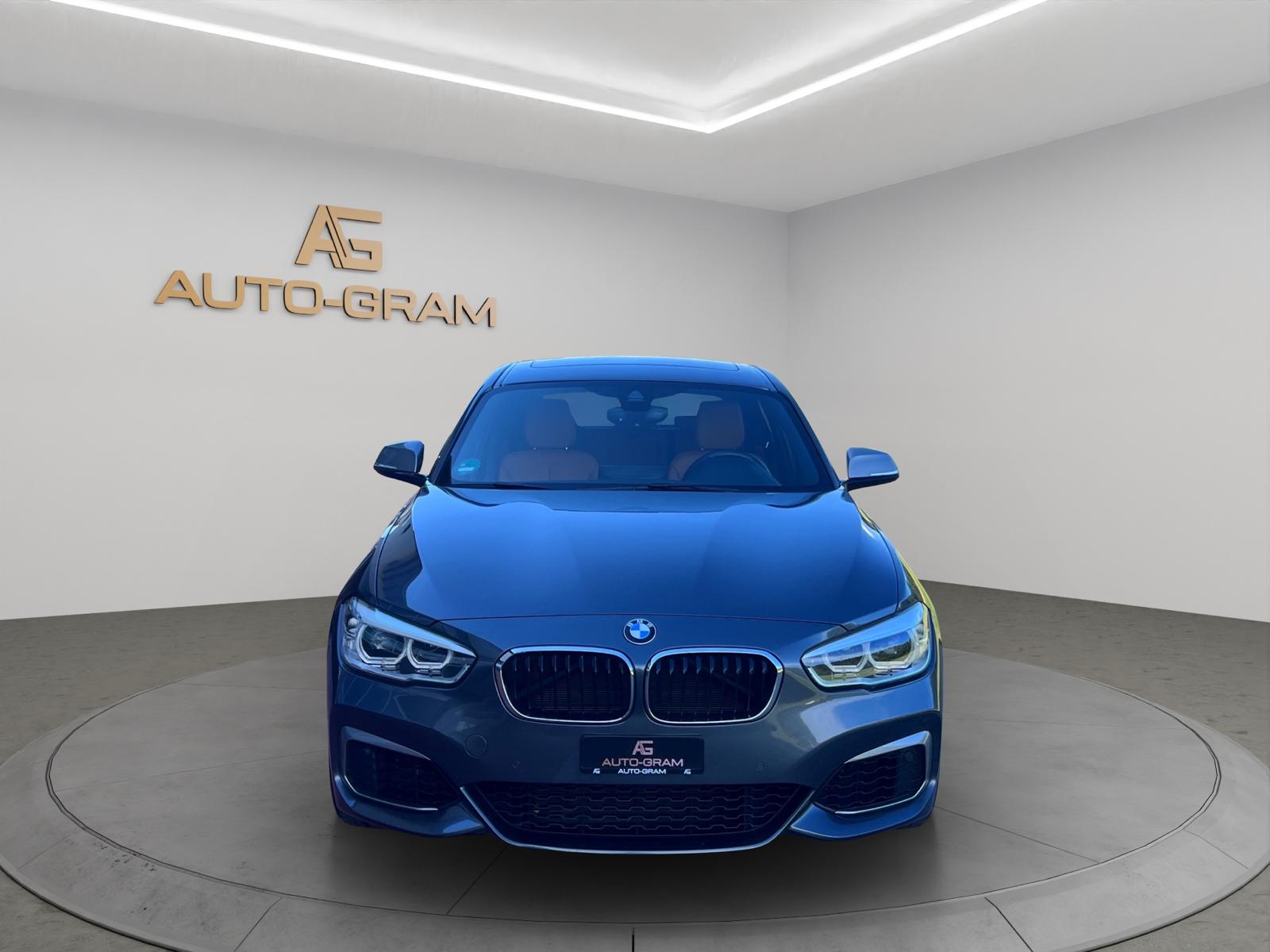 BMW M140i xDrive Steptronic-image-8
