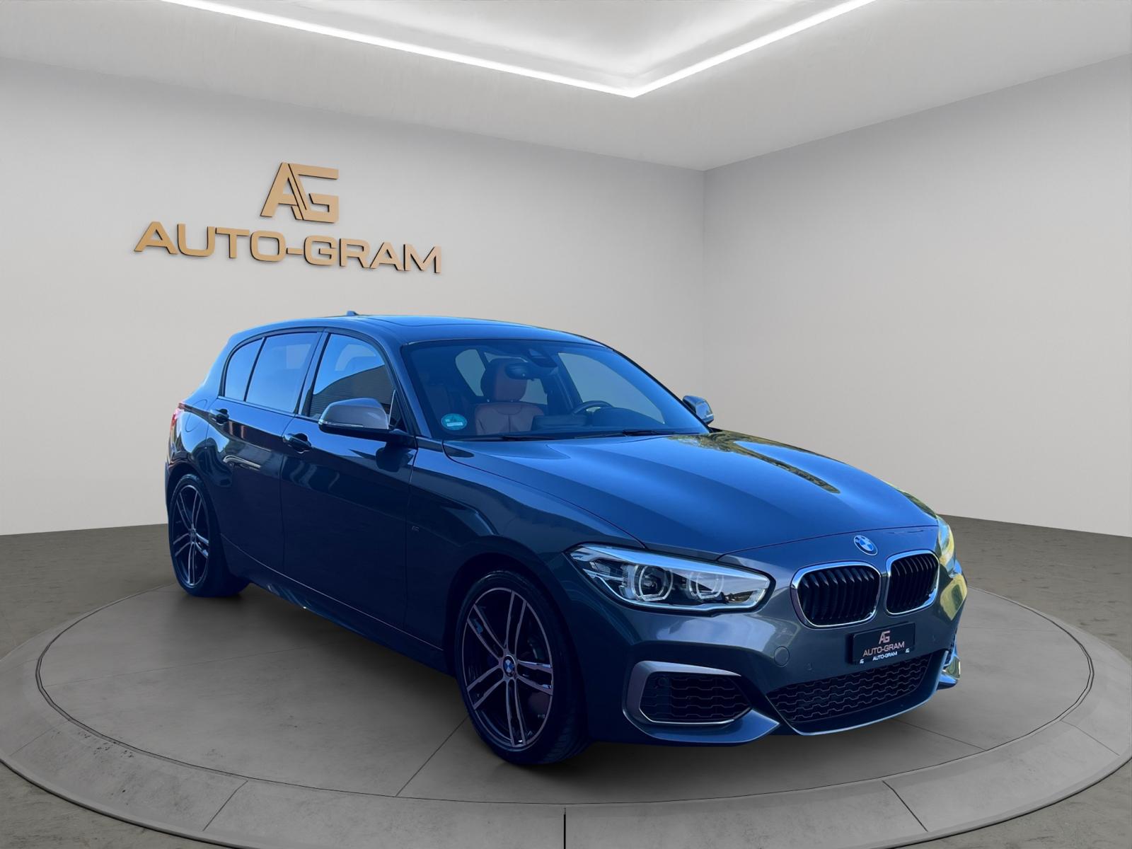 BMW M140i xDrive Steptronic-image-6