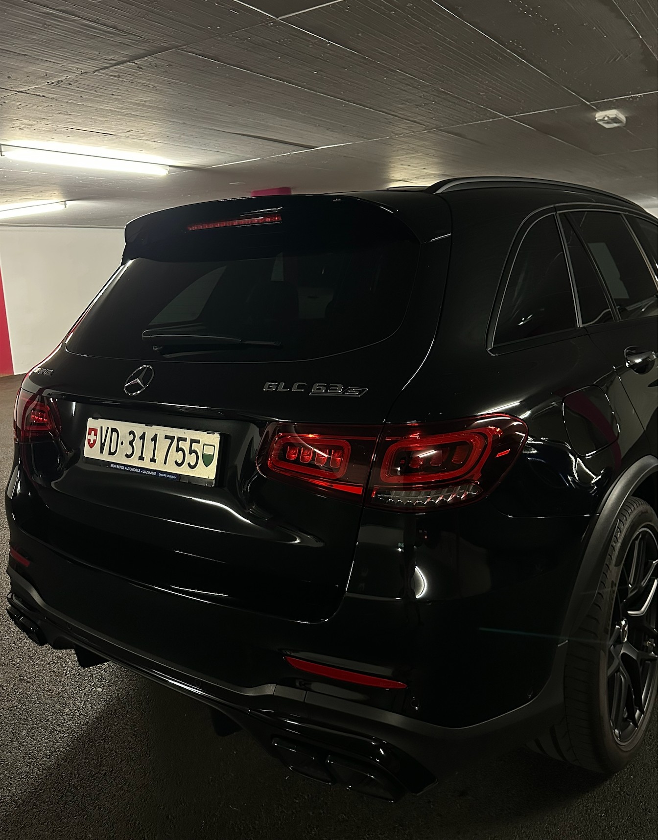 MERCEDES-BENZ GLC 63 S AMG 4m+-image-4