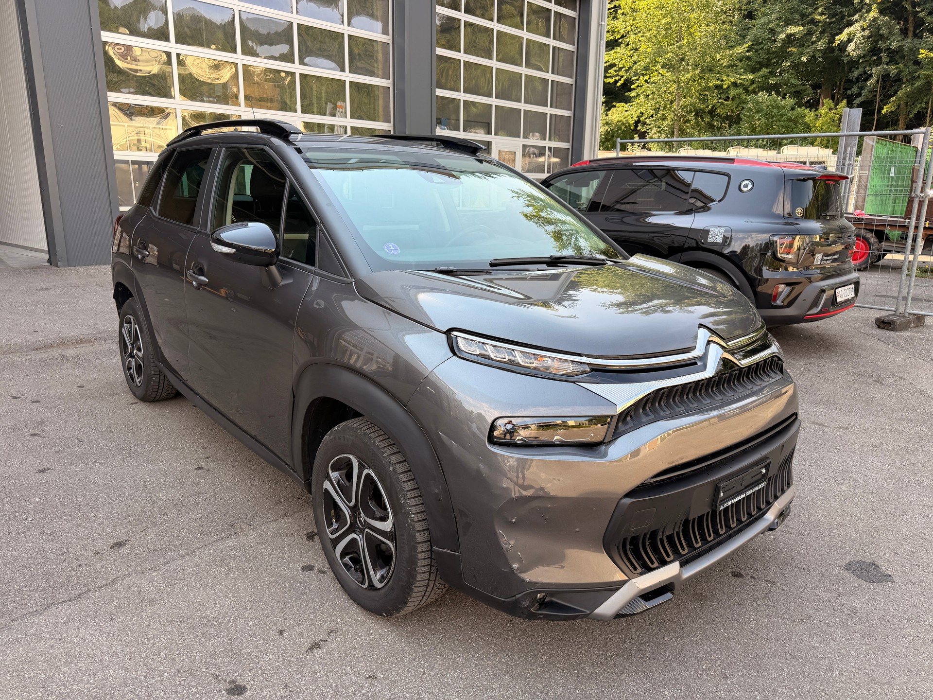 CITROEN C3 Aircross 1.2i PureTech Swiss Edition EAT6-image-1