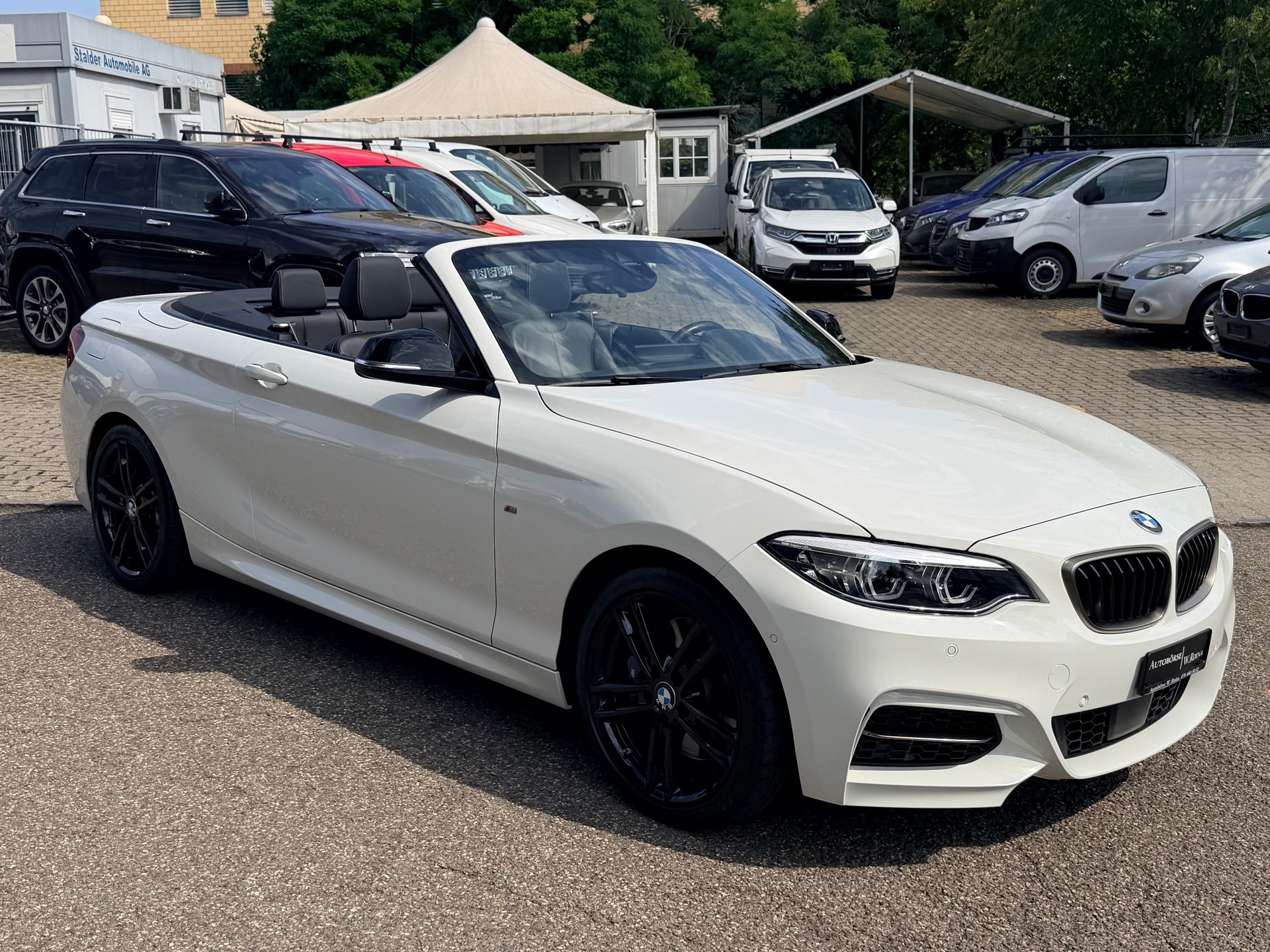 BMW M240i xDrive Steptronic-image-0
