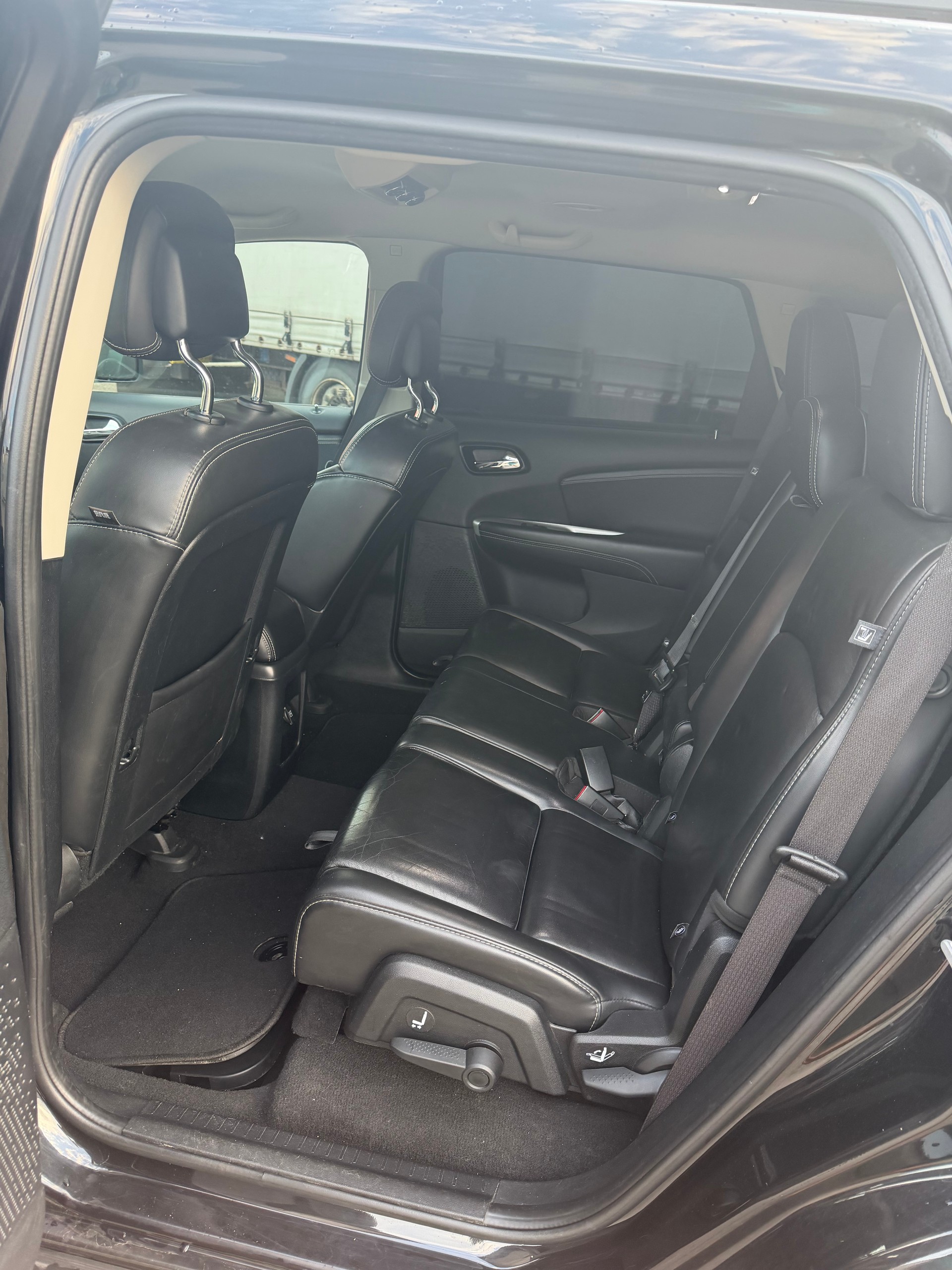 FIAT Freemont 2.0 MJ Cross AWD Automat-image-8