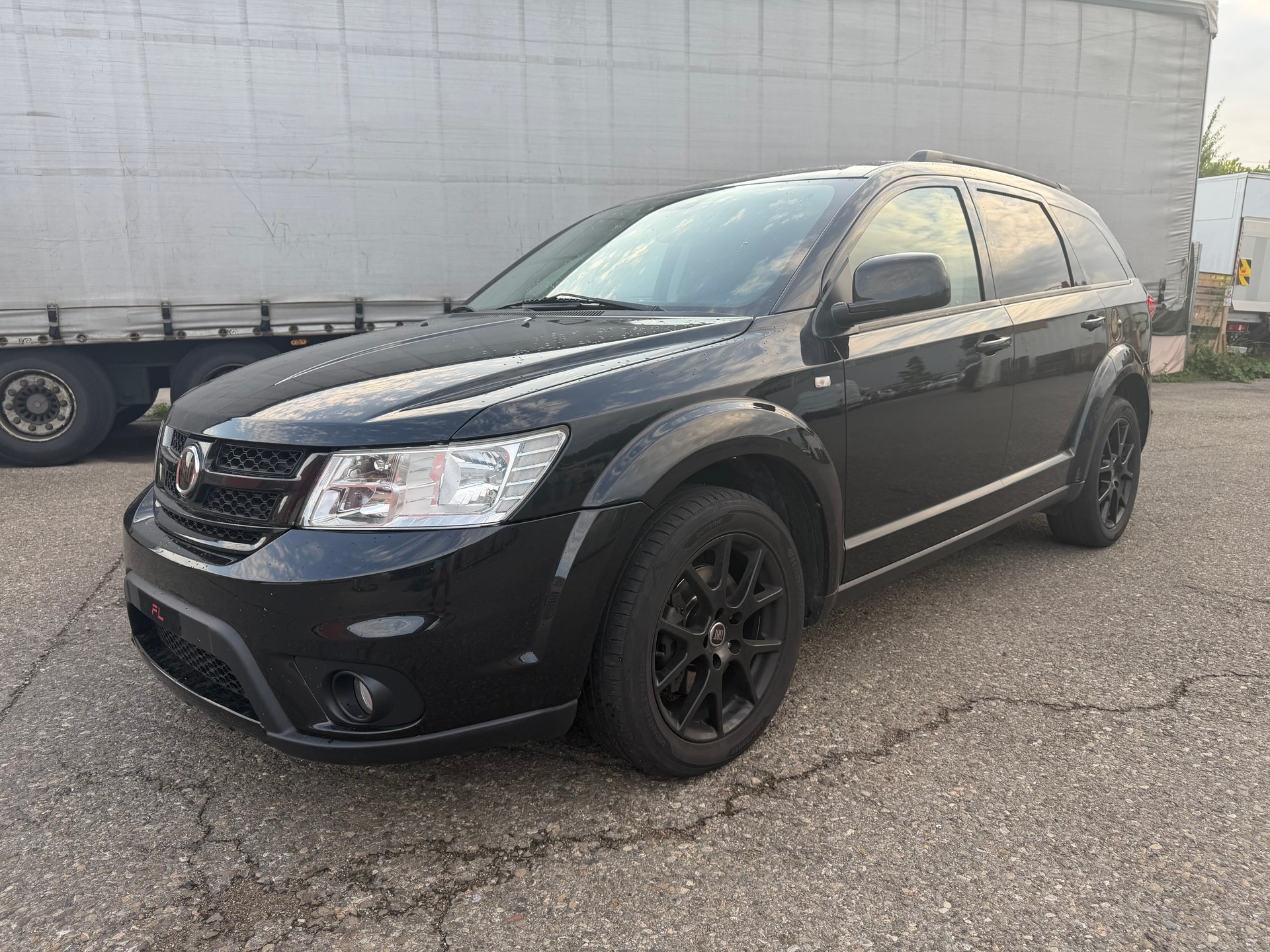 FIAT Freemont 2.0 MJ Cross AWD Automat-image-0