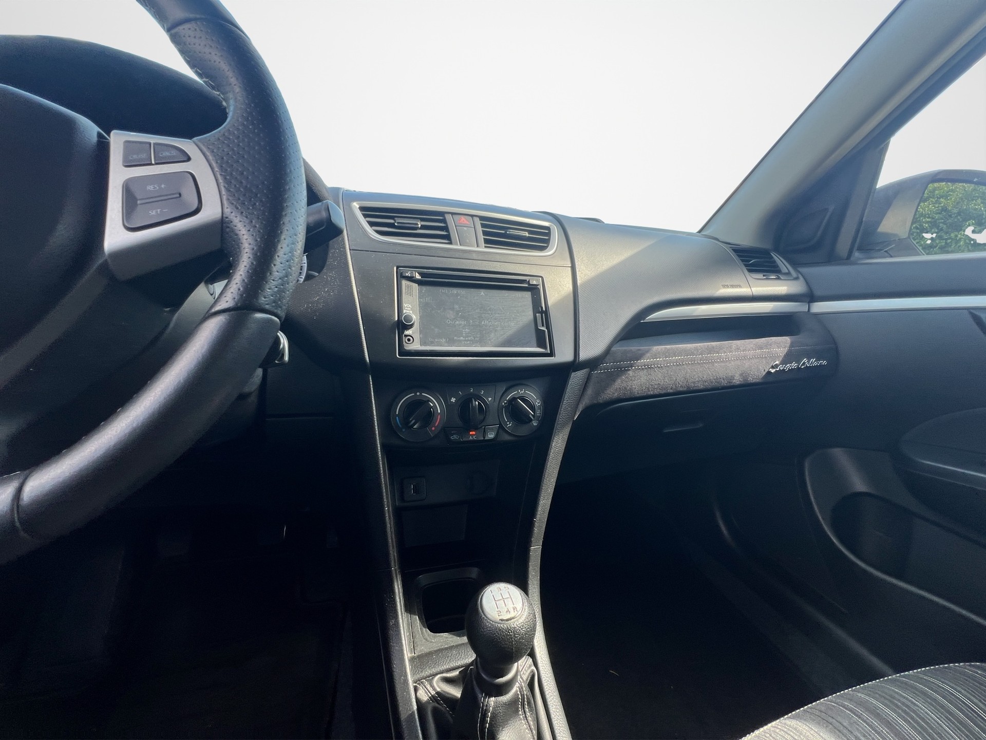 SUZUKI Swift 1.2 Sergio Cellano-image-13