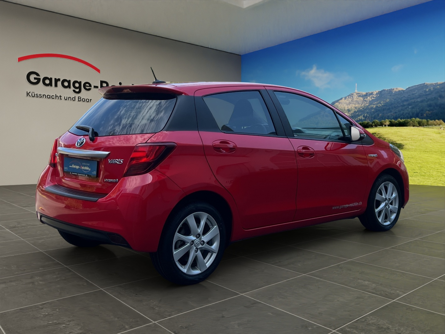 TOYOTA Yaris 1.5 VVT-i HSD Trend-image-4