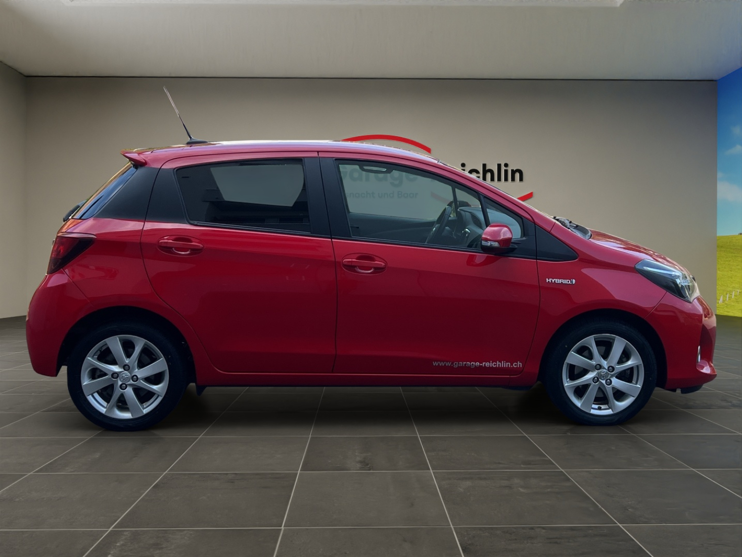 TOYOTA Yaris 1.5 VVT-i HSD Trend-image-5