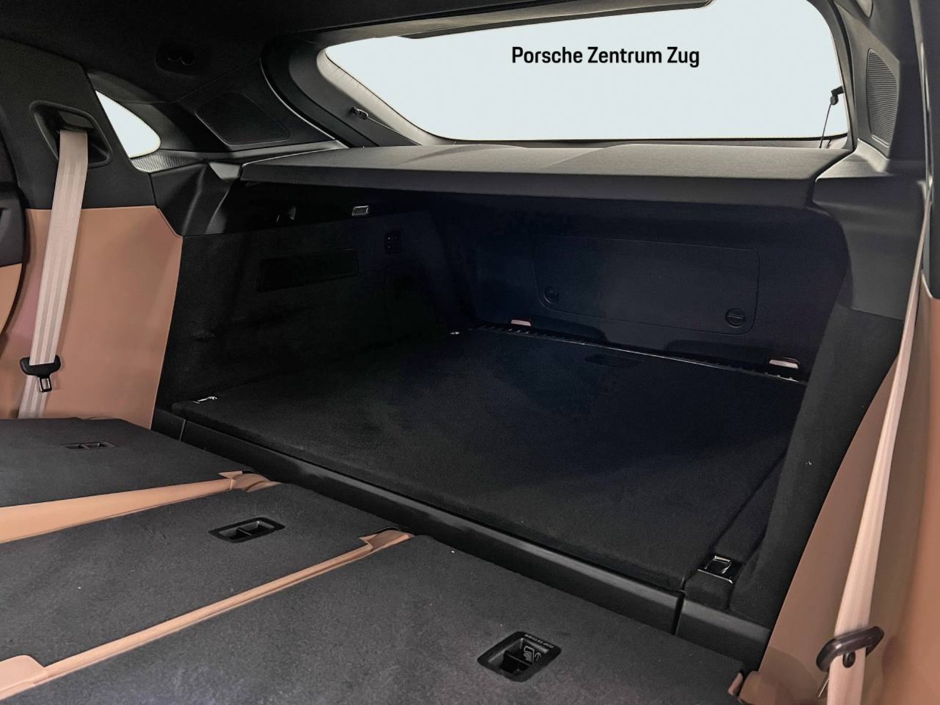 PORSCHE Cayenne E-Hybrid Coupé Platinum Edition-image-24