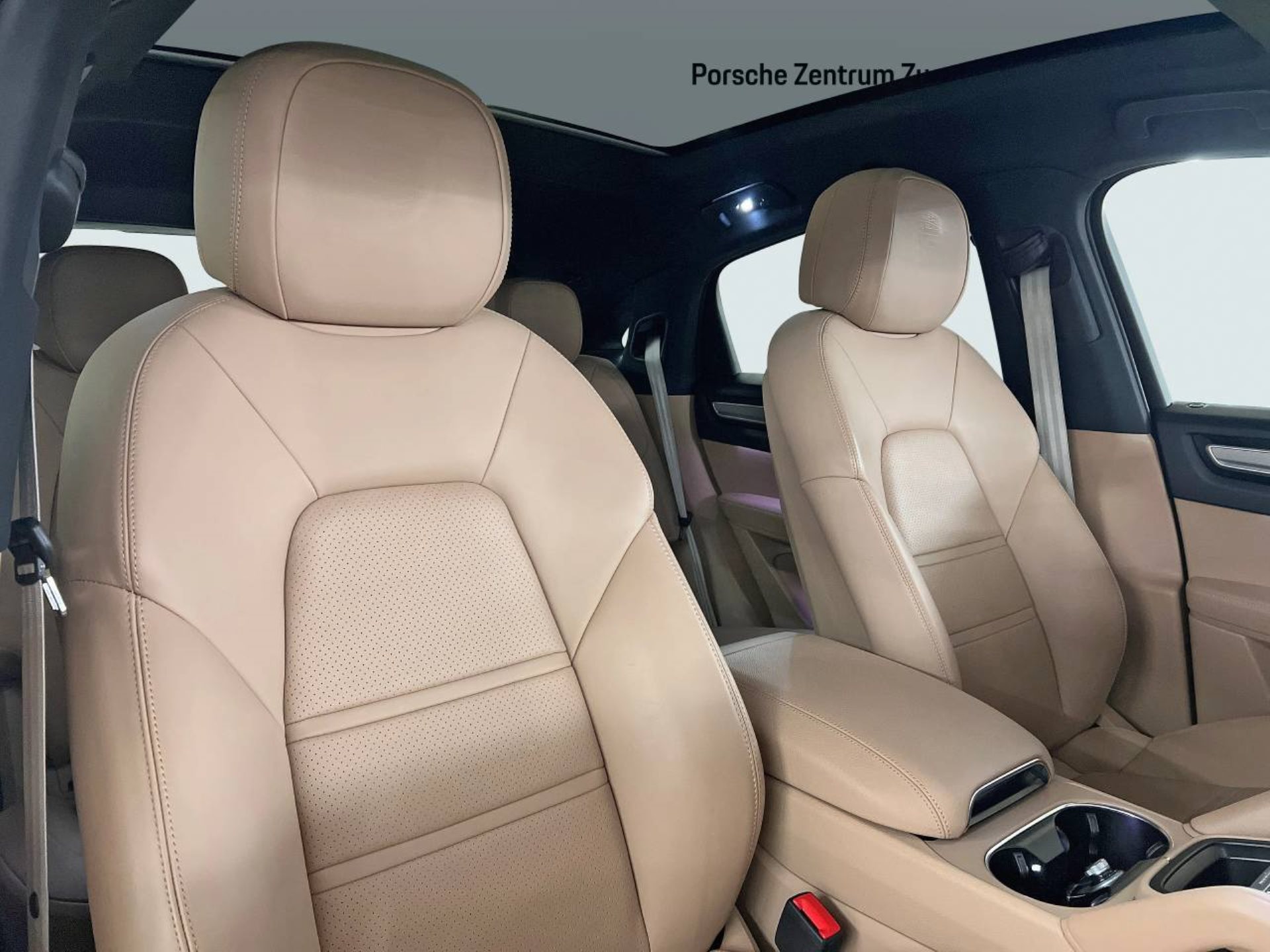 PORSCHE Cayenne E-Hybrid Coupé Platinum Edition-image-20