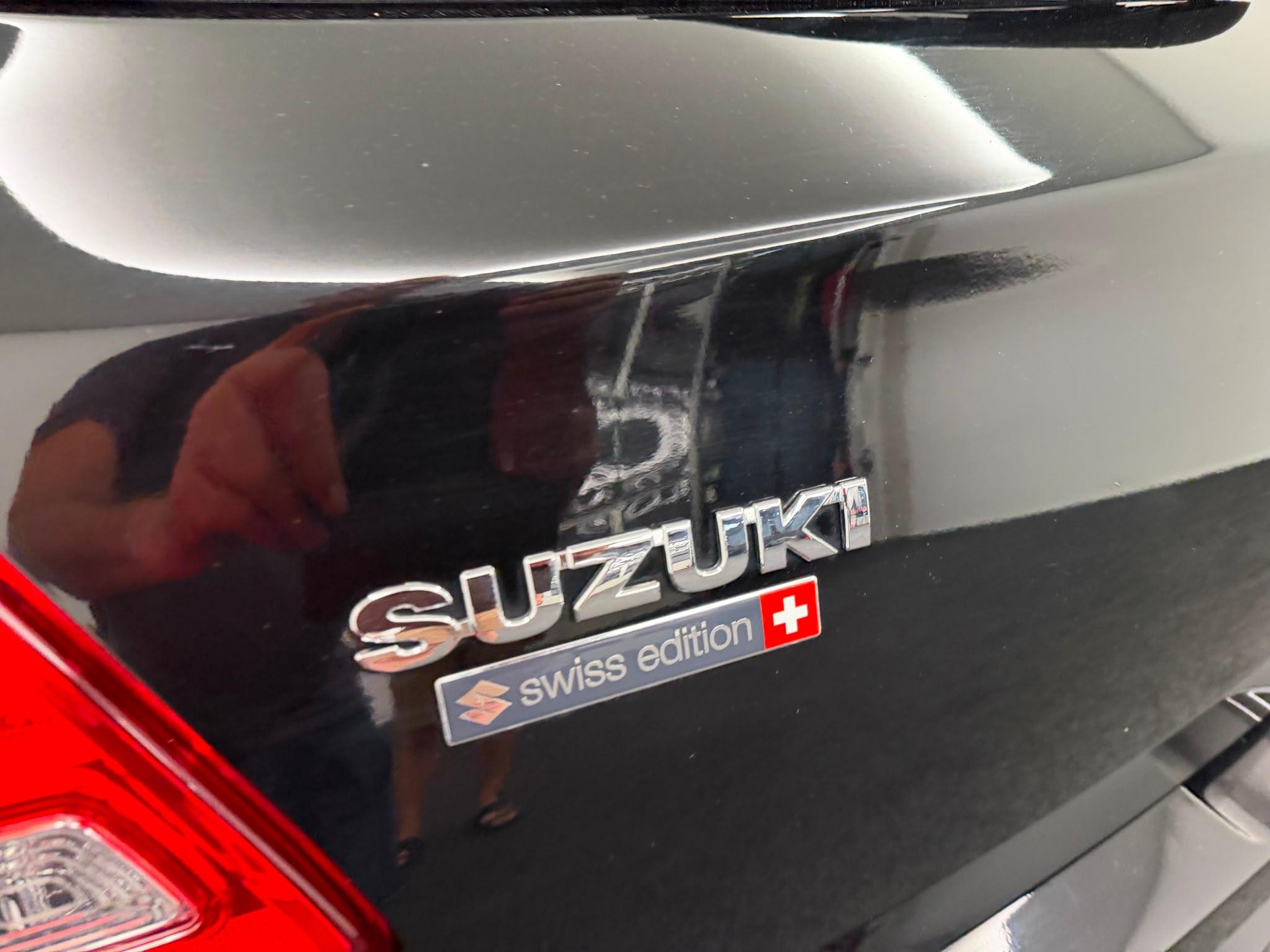 SUZUKI Swift 1.0 T Compact Top-image-9