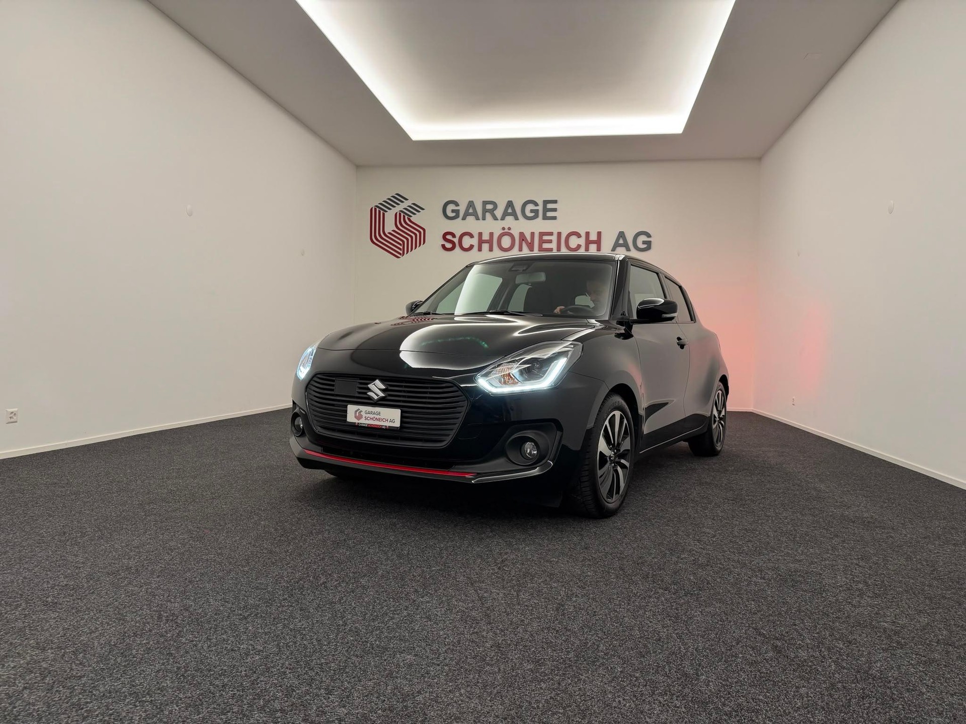 SUZUKI Swift 1.0 T Compact Top-image-0