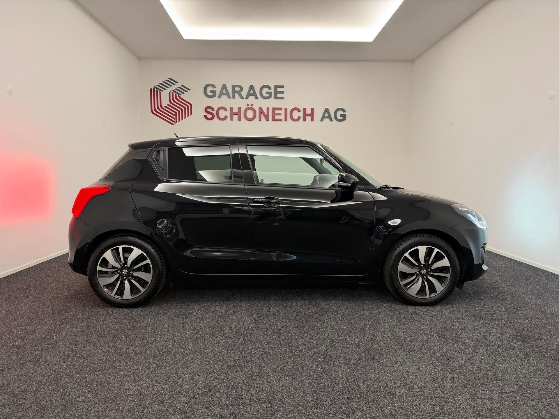 SUZUKI Swift 1.0 T Compact Top-image-3