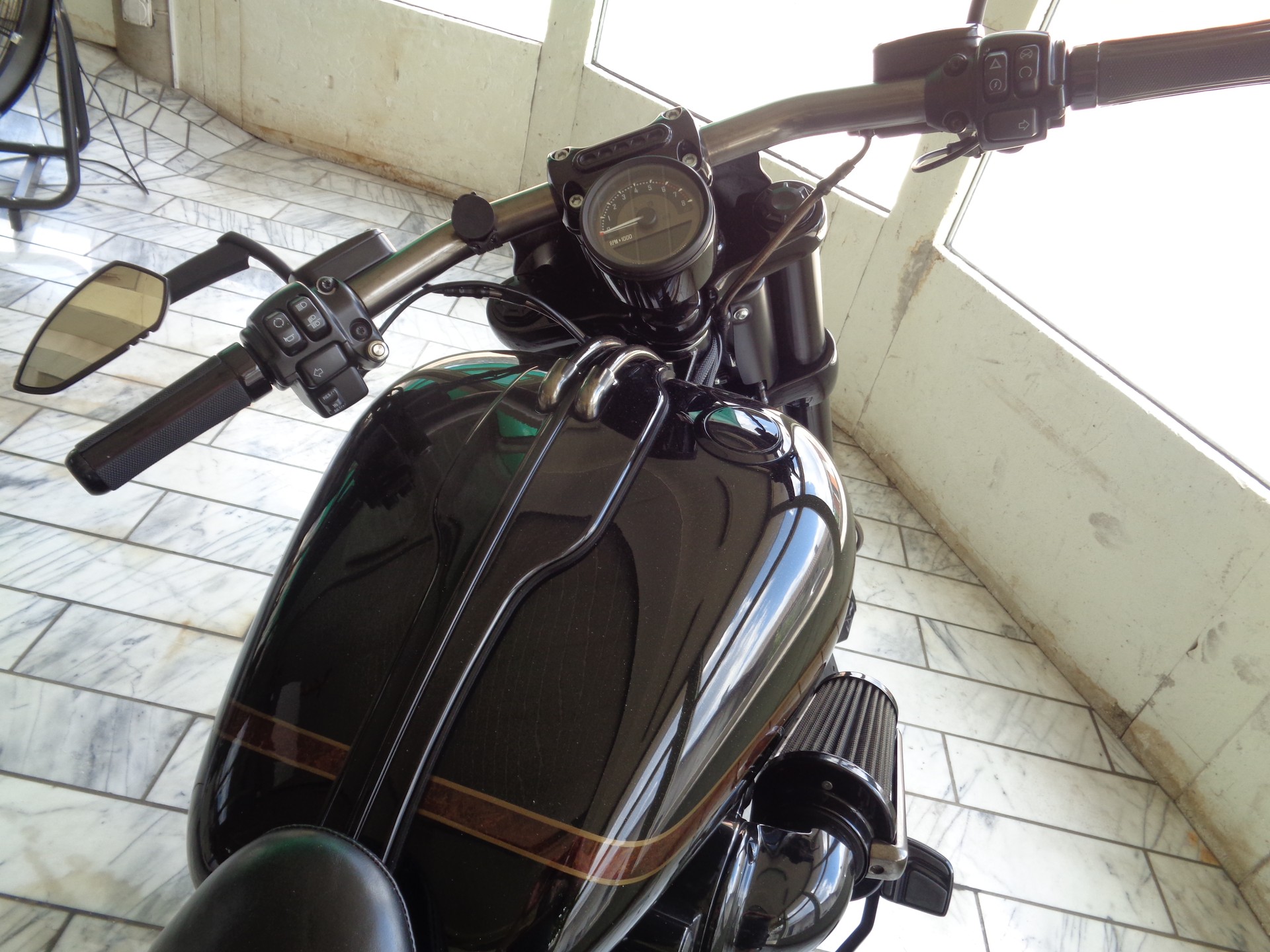 HARLEY-DAVIDSON FXSE Breakout Pro Street CVO ABS-image-6