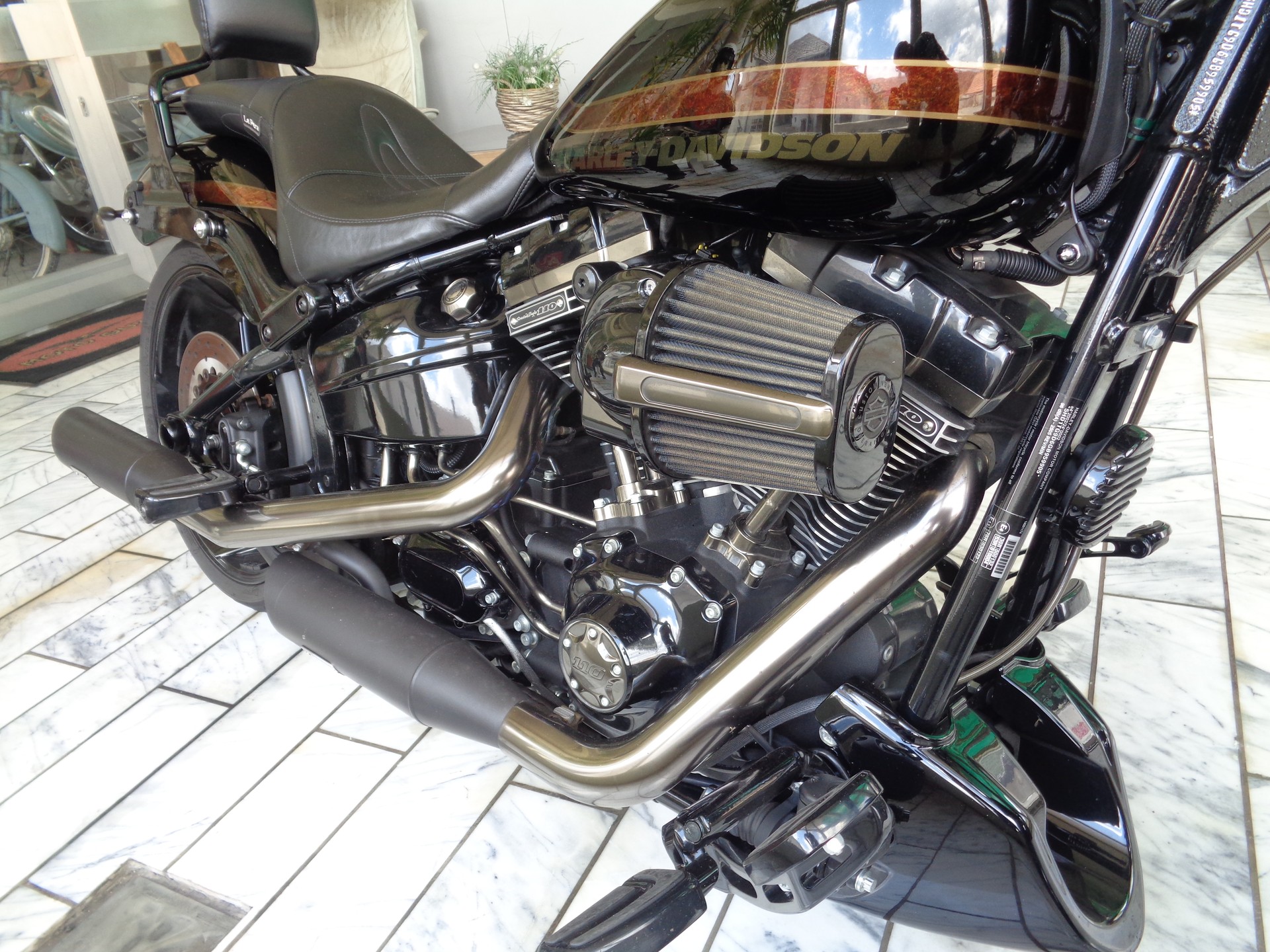 HARLEY-DAVIDSON FXSE Breakout Pro Street CVO ABS-image-4