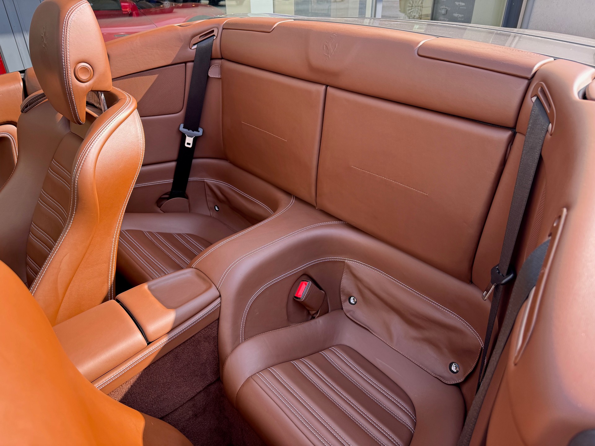 FERRARI California 4.3 V8-image-15