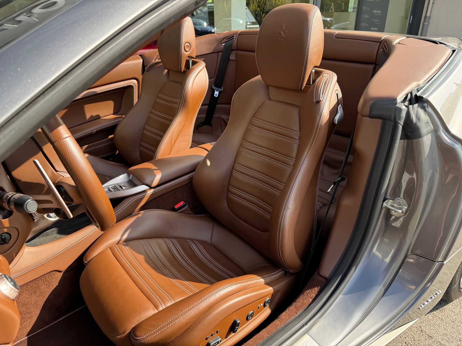 FERRARI California 4.3 V8-image-14