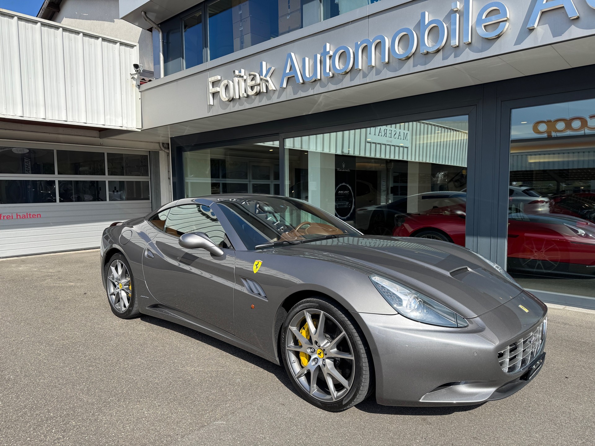 FERRARI California 4.3 V8-image-2