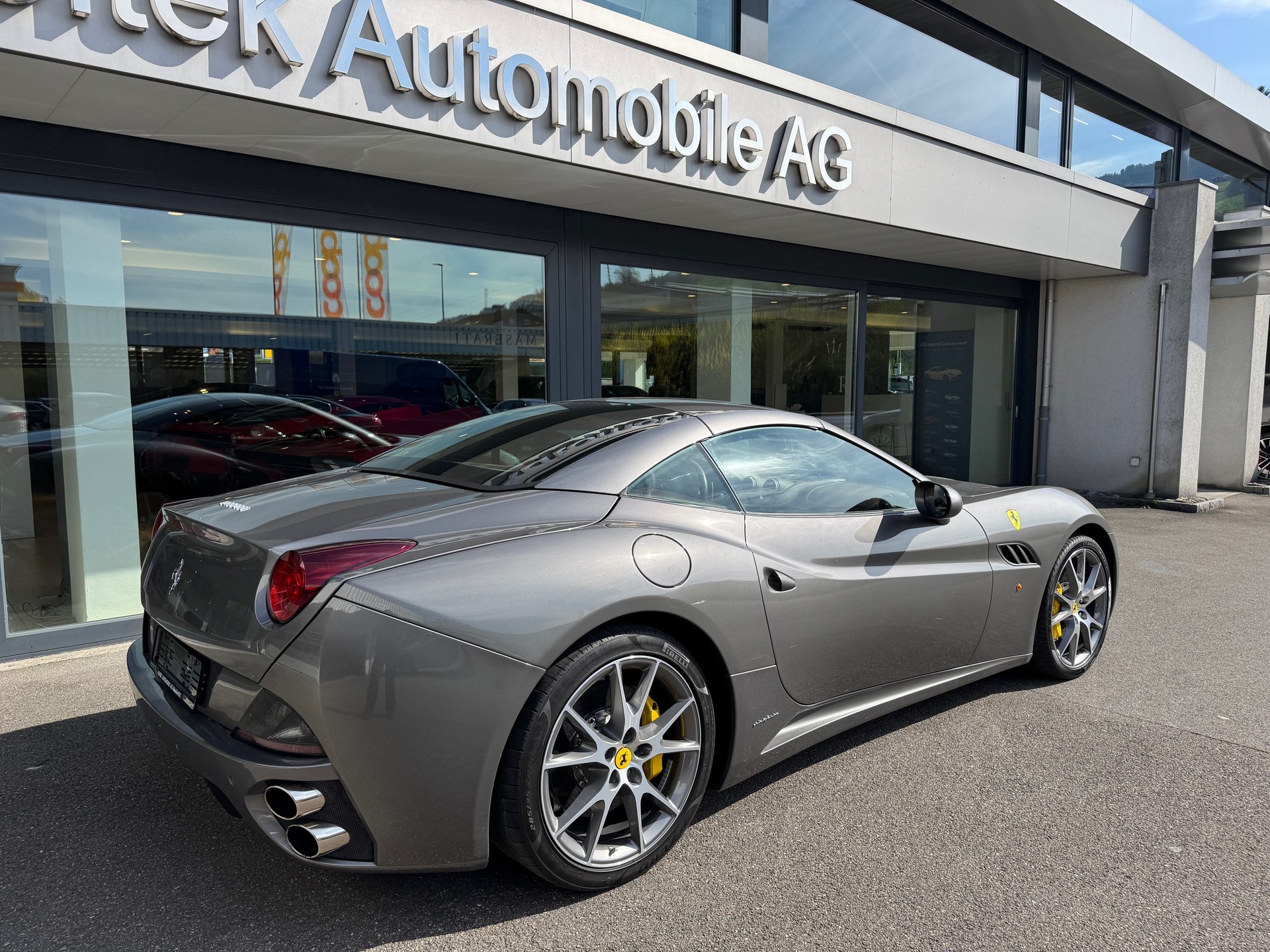 FERRARI California 4.3 V8-image-4