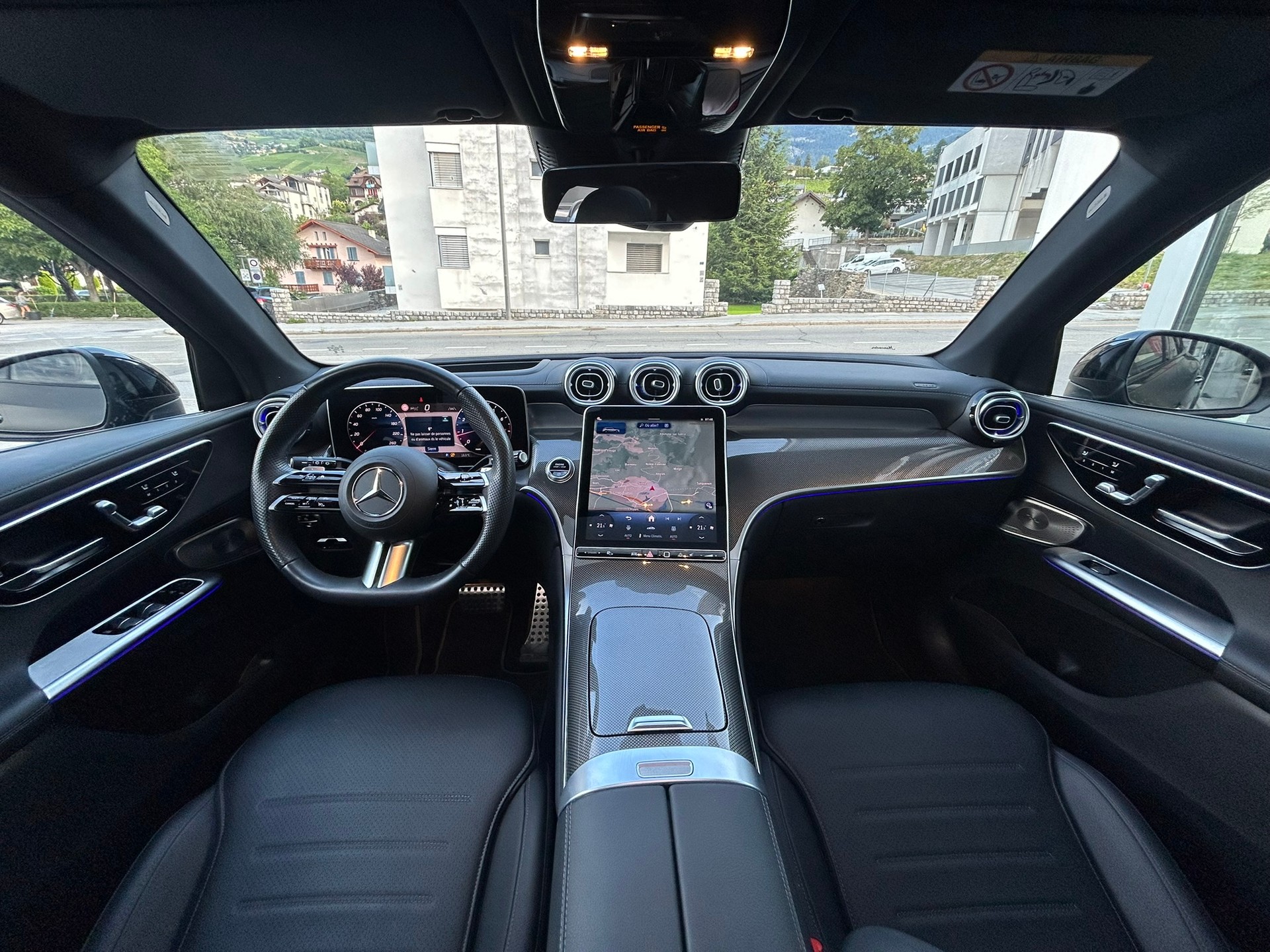 MERCEDES-BENZ GLC 300 4Matic 9G-Tronic-image-7