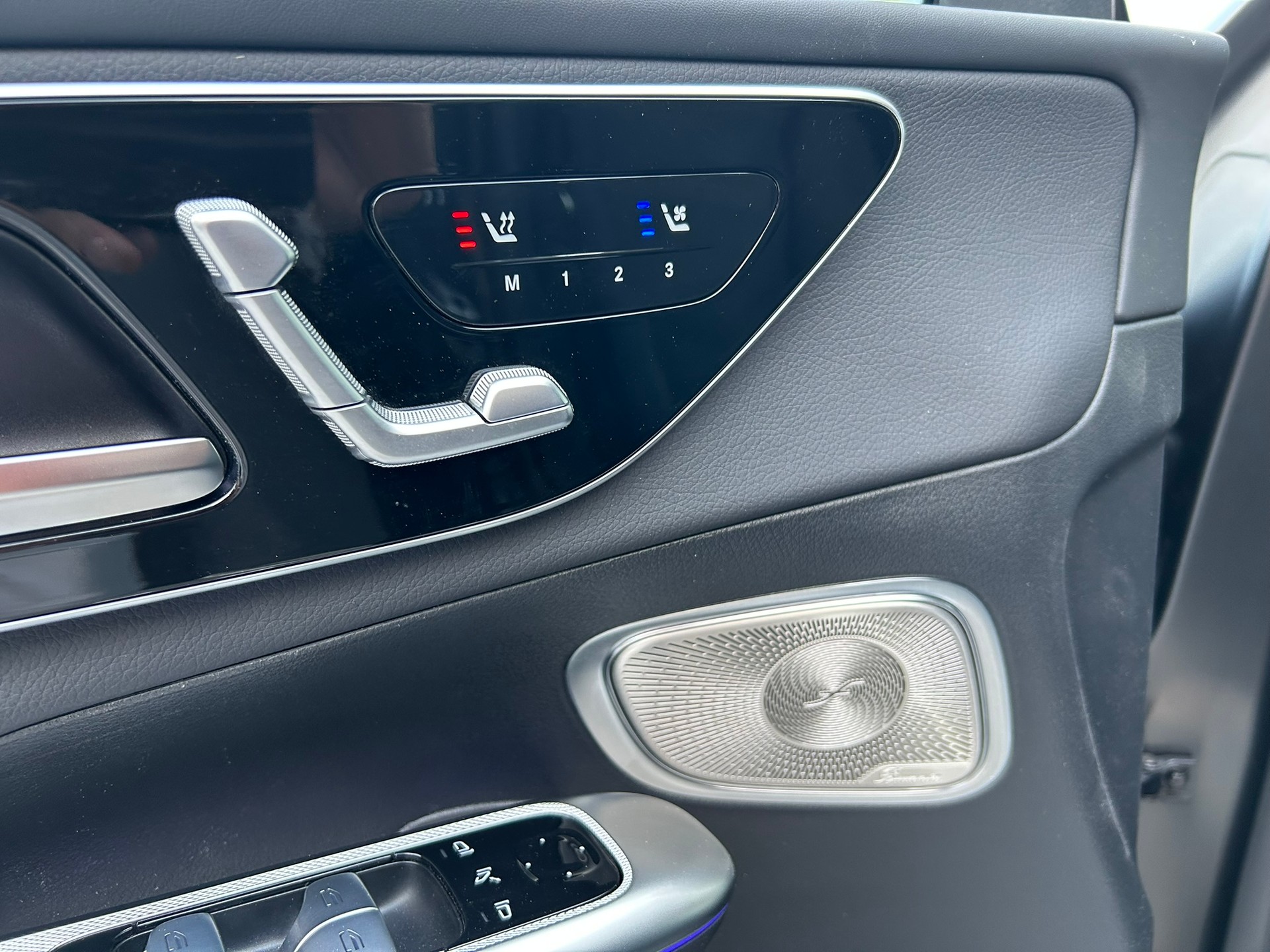 MERCEDES-BENZ GLC 300 4Matic 9G-Tronic-image-20