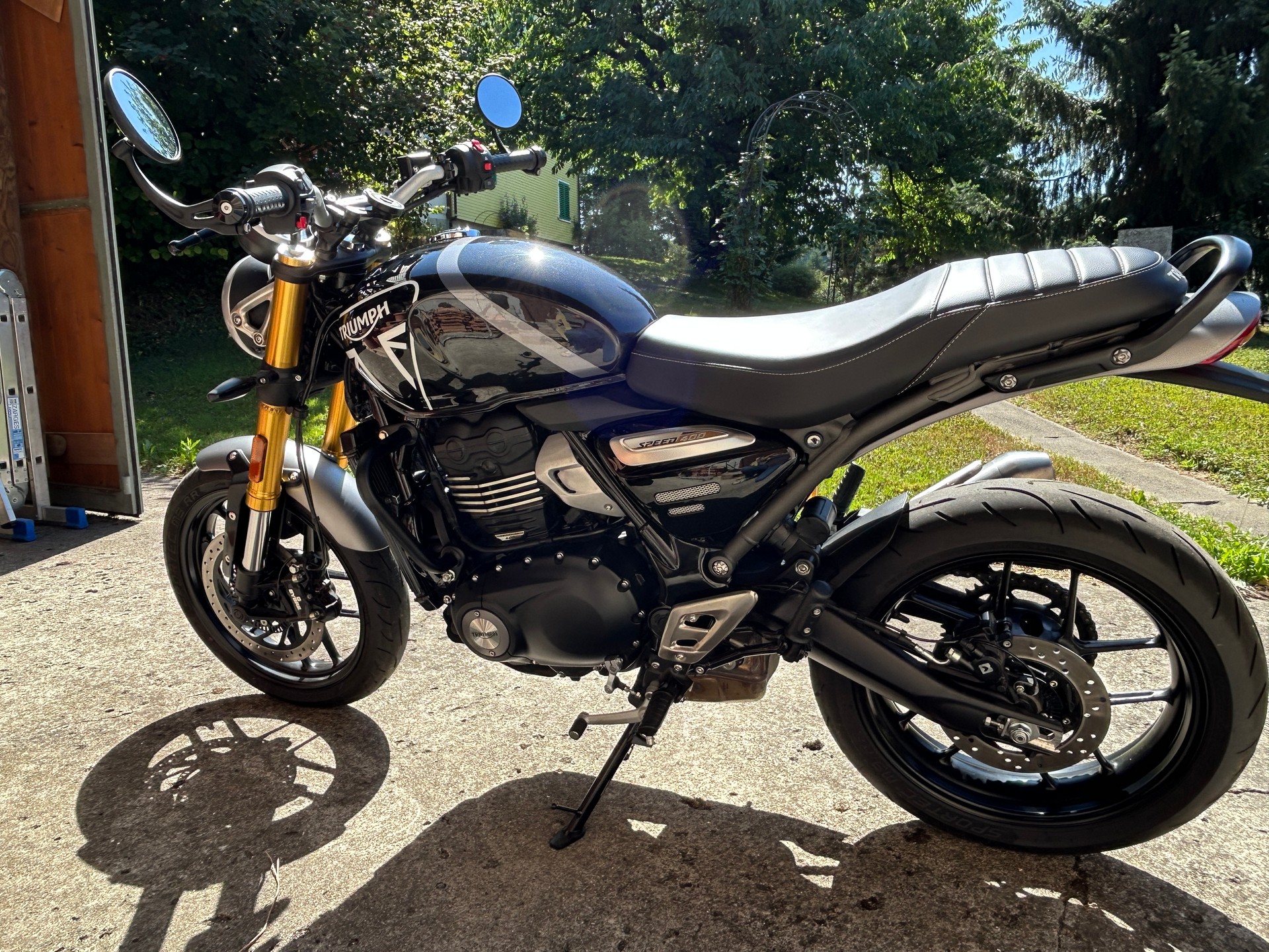 TRIUMPH Speed 400-image-1
