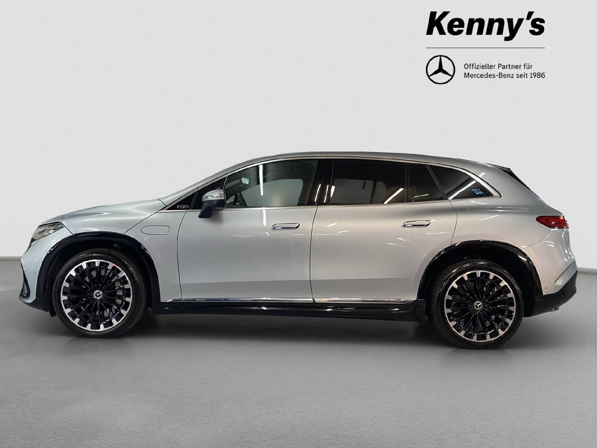 MERCEDES-BENZ EQS 580 AMG Line 4MATIC-showroom-element-2