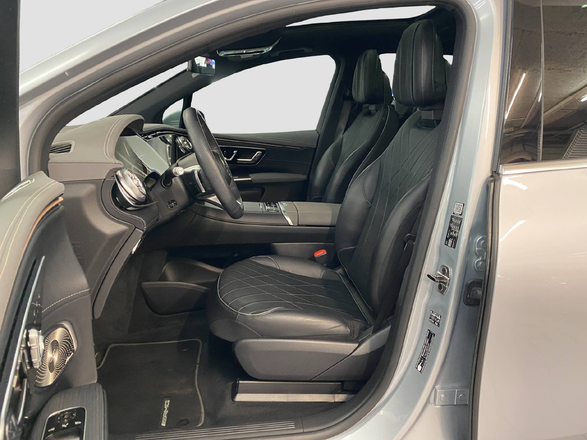 MERCEDES-BENZ EQS 580 AMG Line 4MATIC-image-6