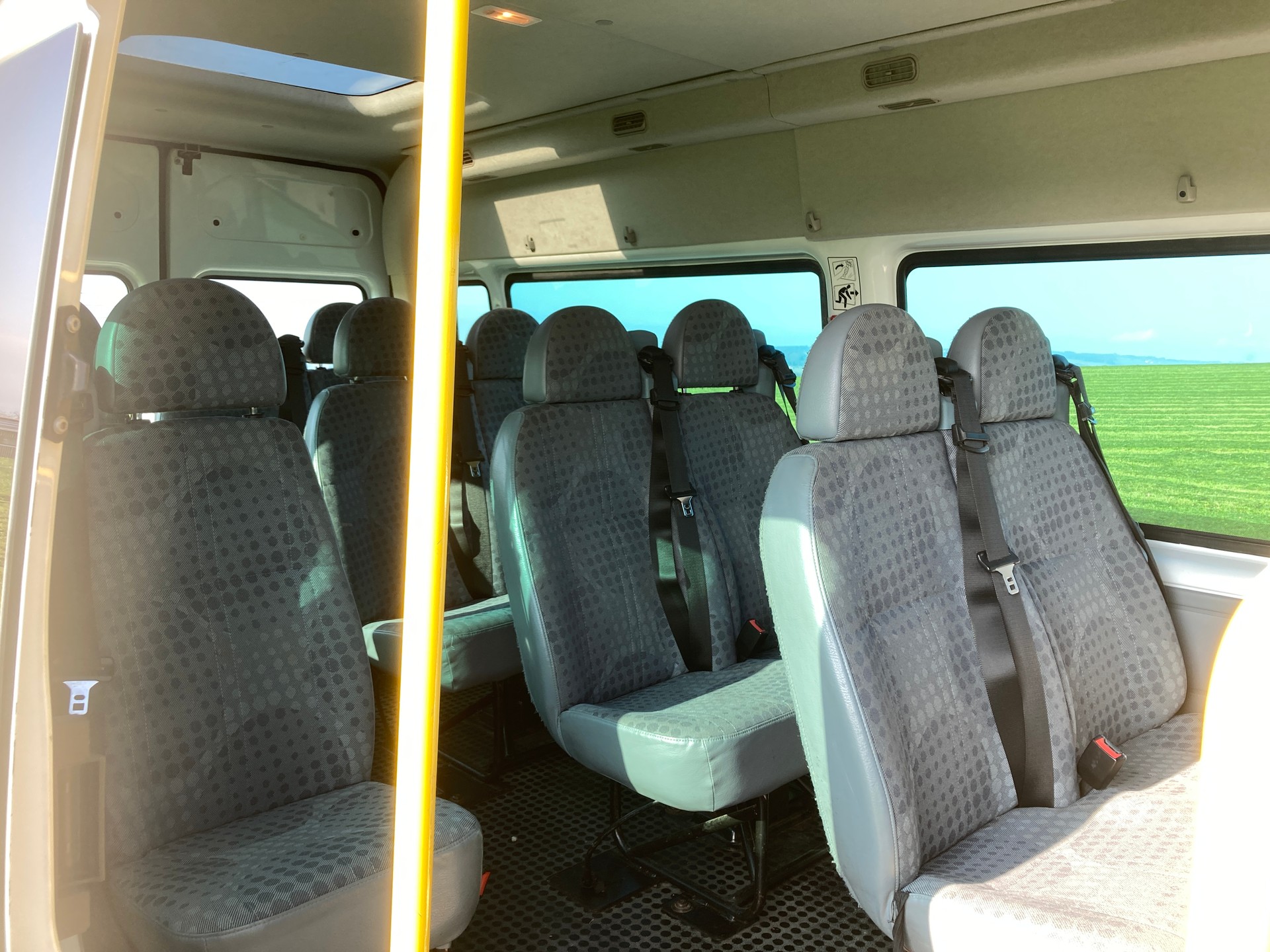 FORD Transit 2.4 TDCi Bus M2 350L Trend 14Pl.-image-8
