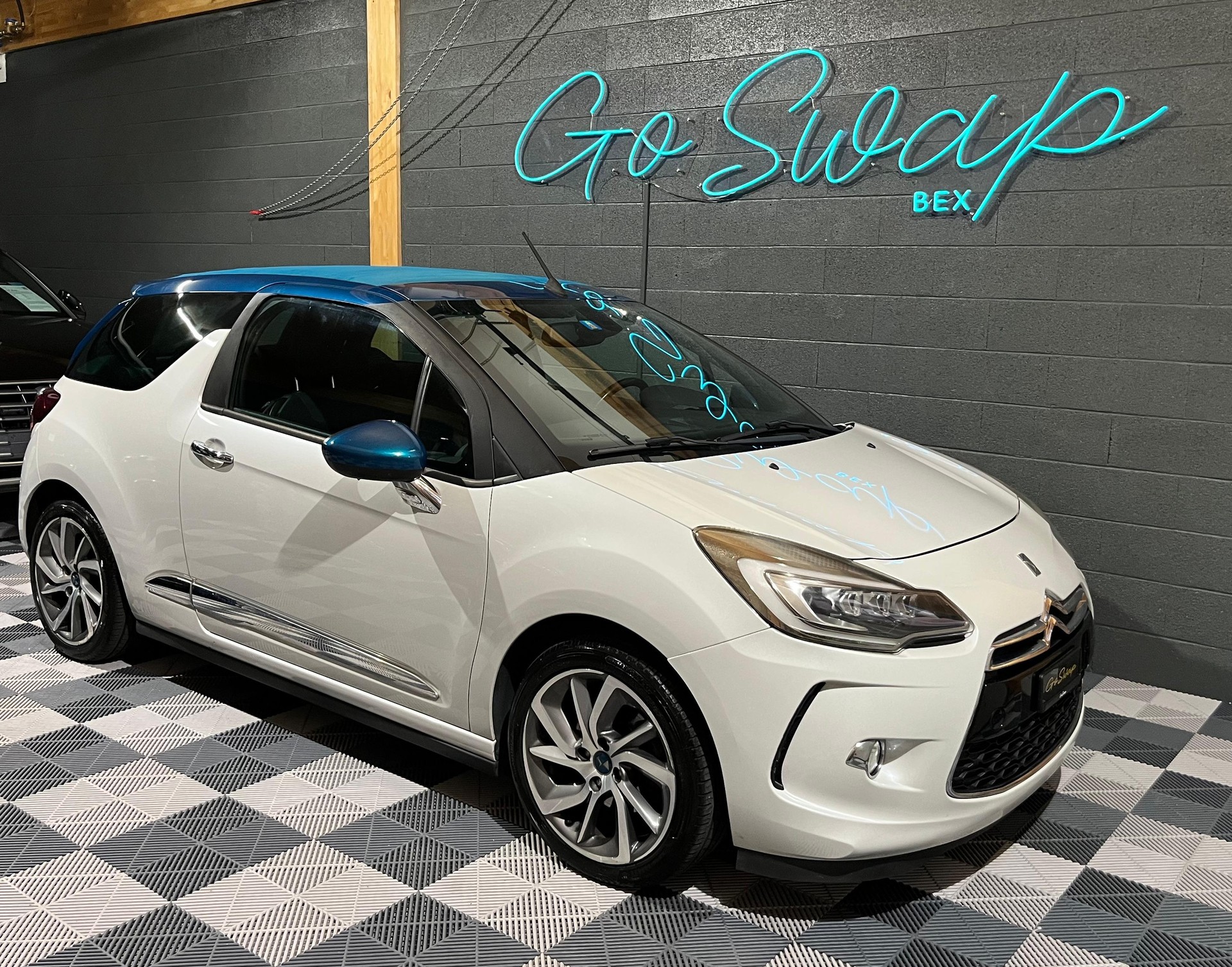 DS AUTOMOBILES DS 3 Cabrio 1.6 THP Eye Tech 165-image-0