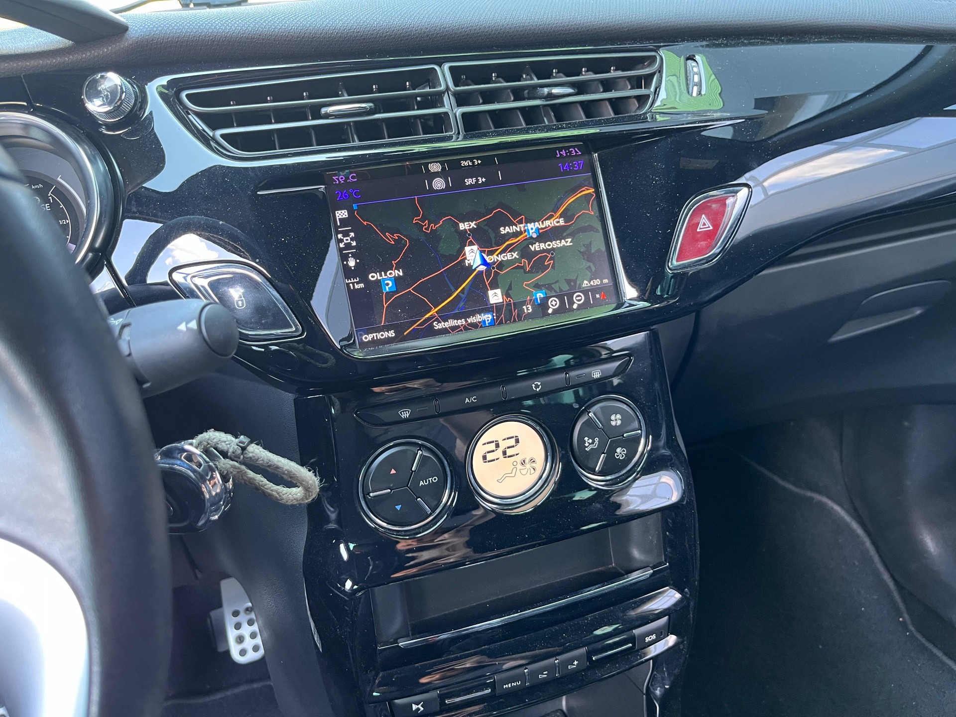DS AUTOMOBILES DS 3 Cabrio 1.6 THP Eye Tech 165-image-14