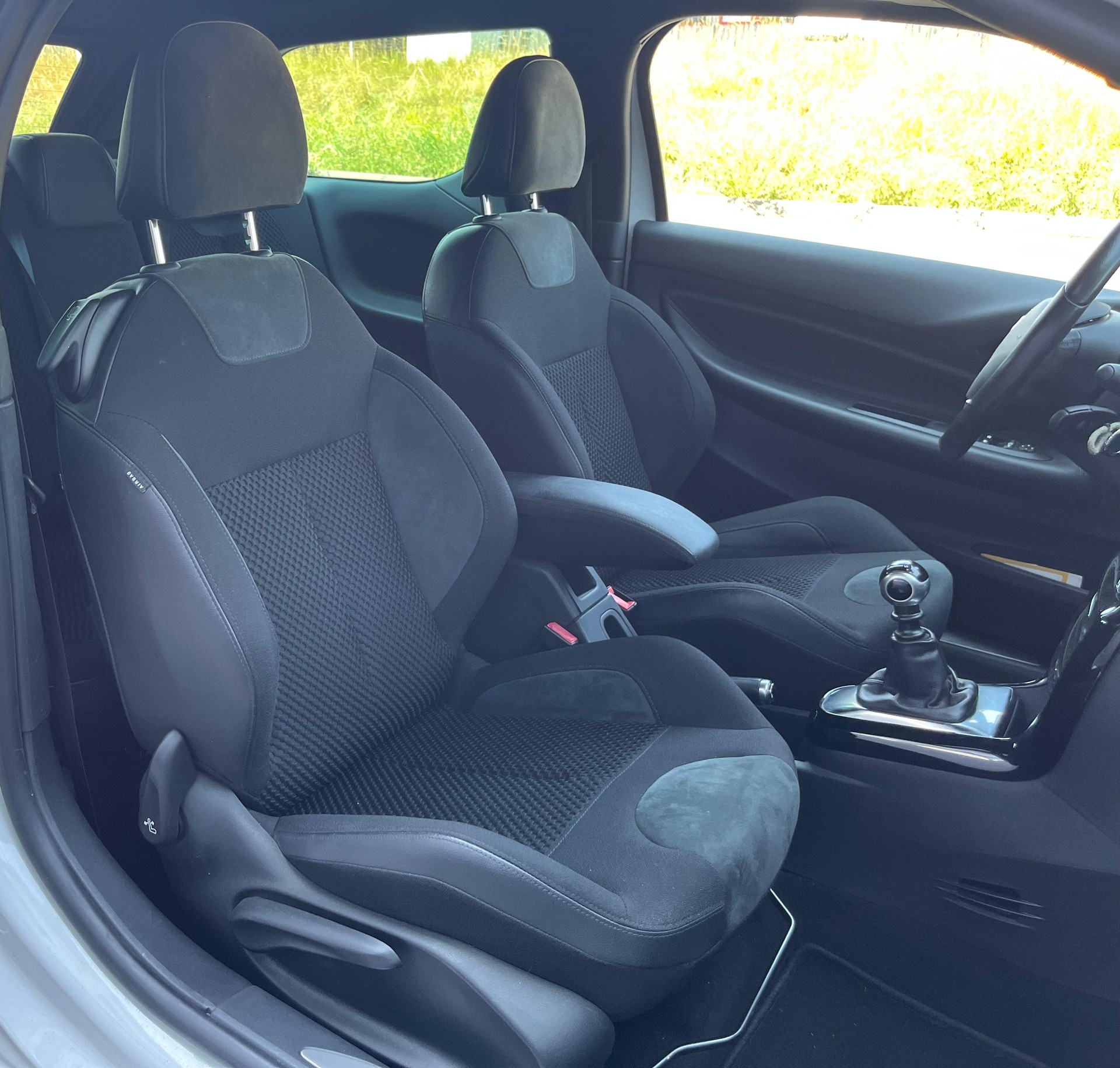 DS AUTOMOBILES DS 3 Cabrio 1.6 THP Eye Tech 165-image-10