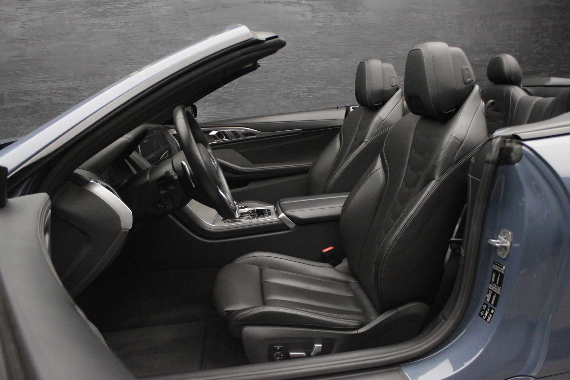 BMW 840i xDrive Steptronic-image-16