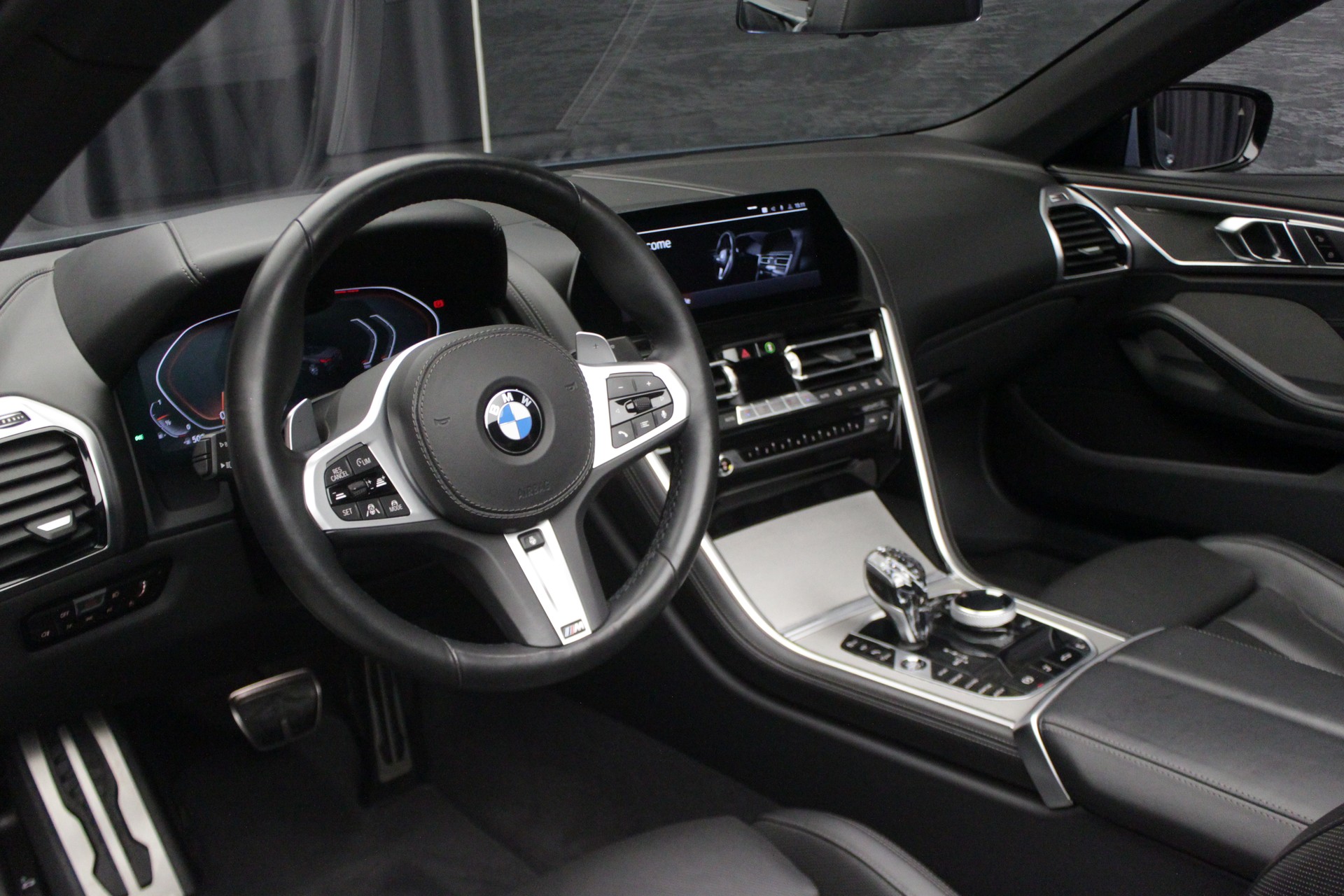 BMW 840i xDrive Steptronic-image-20
