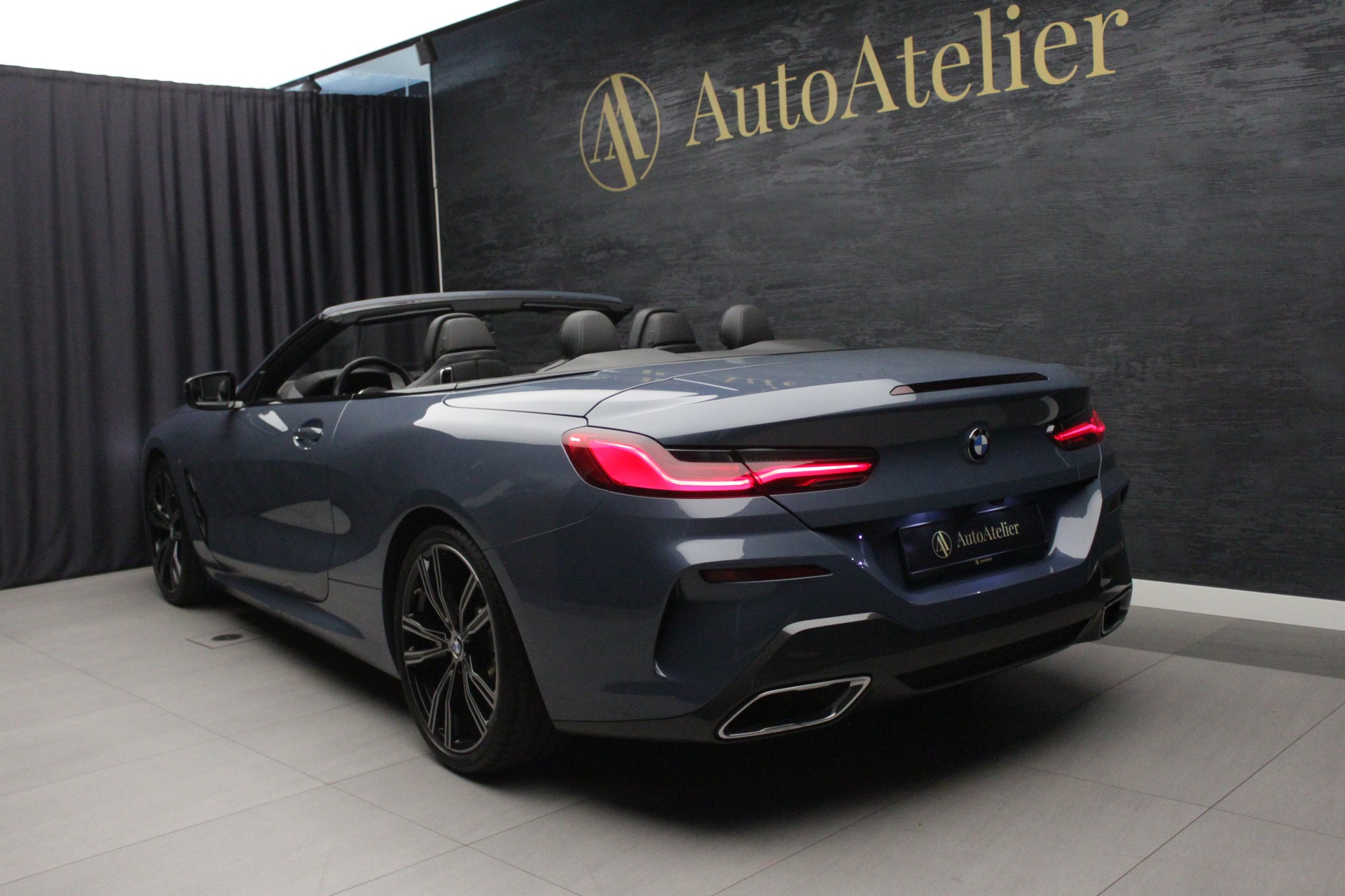 BMW 840i xDrive Steptronic-image-12
